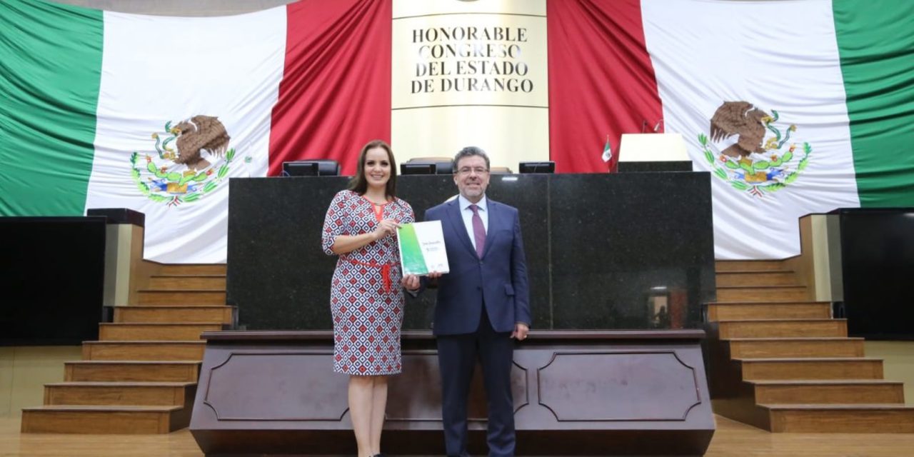 Primero entregó su informe ante la Junta de Gobierno y posteriormente lo presentó en Lerdo.