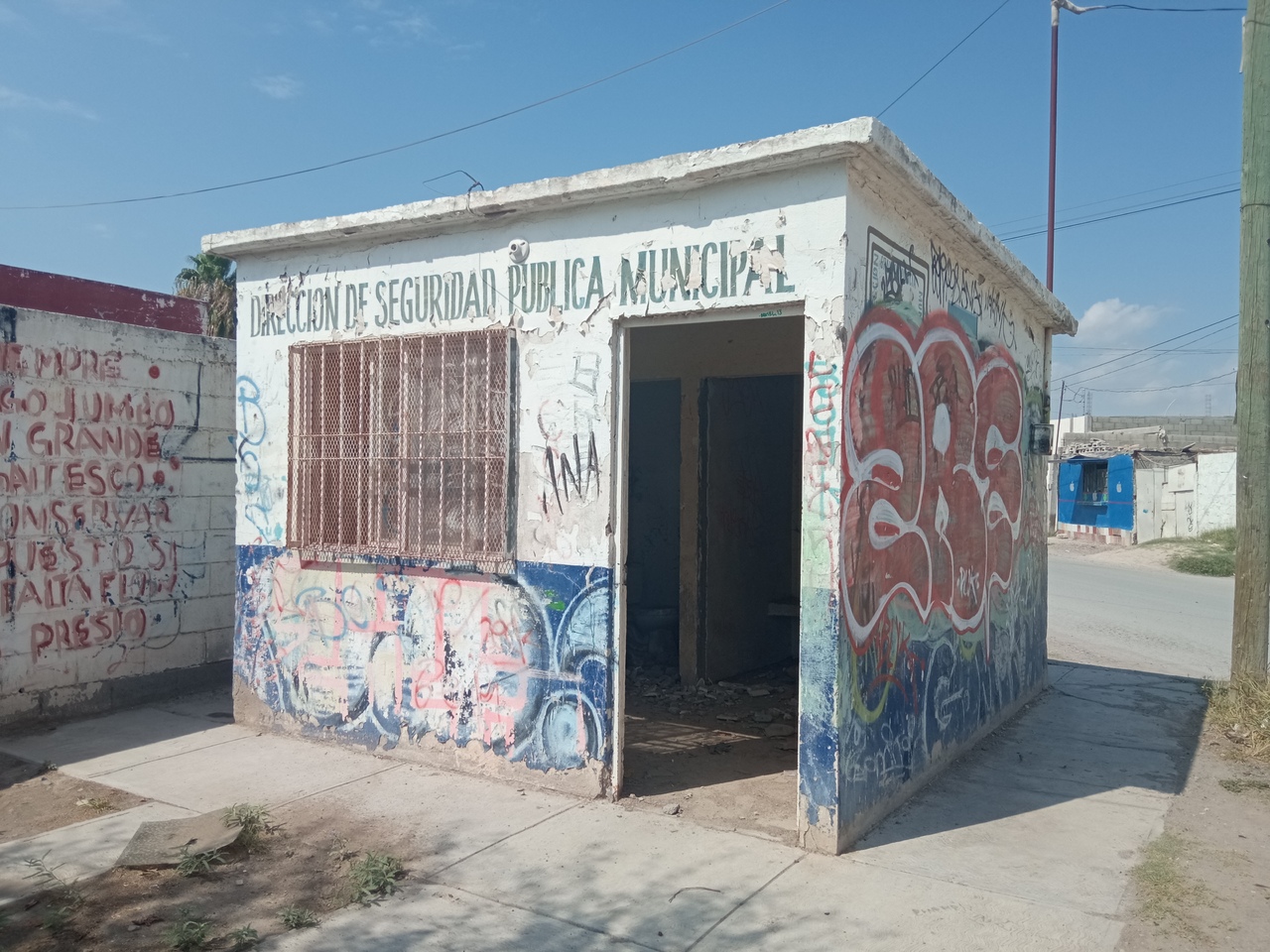 Así es como luce actualmente la caseta policiaca de la colonia Simón Zamora de ciudad Lerdo.