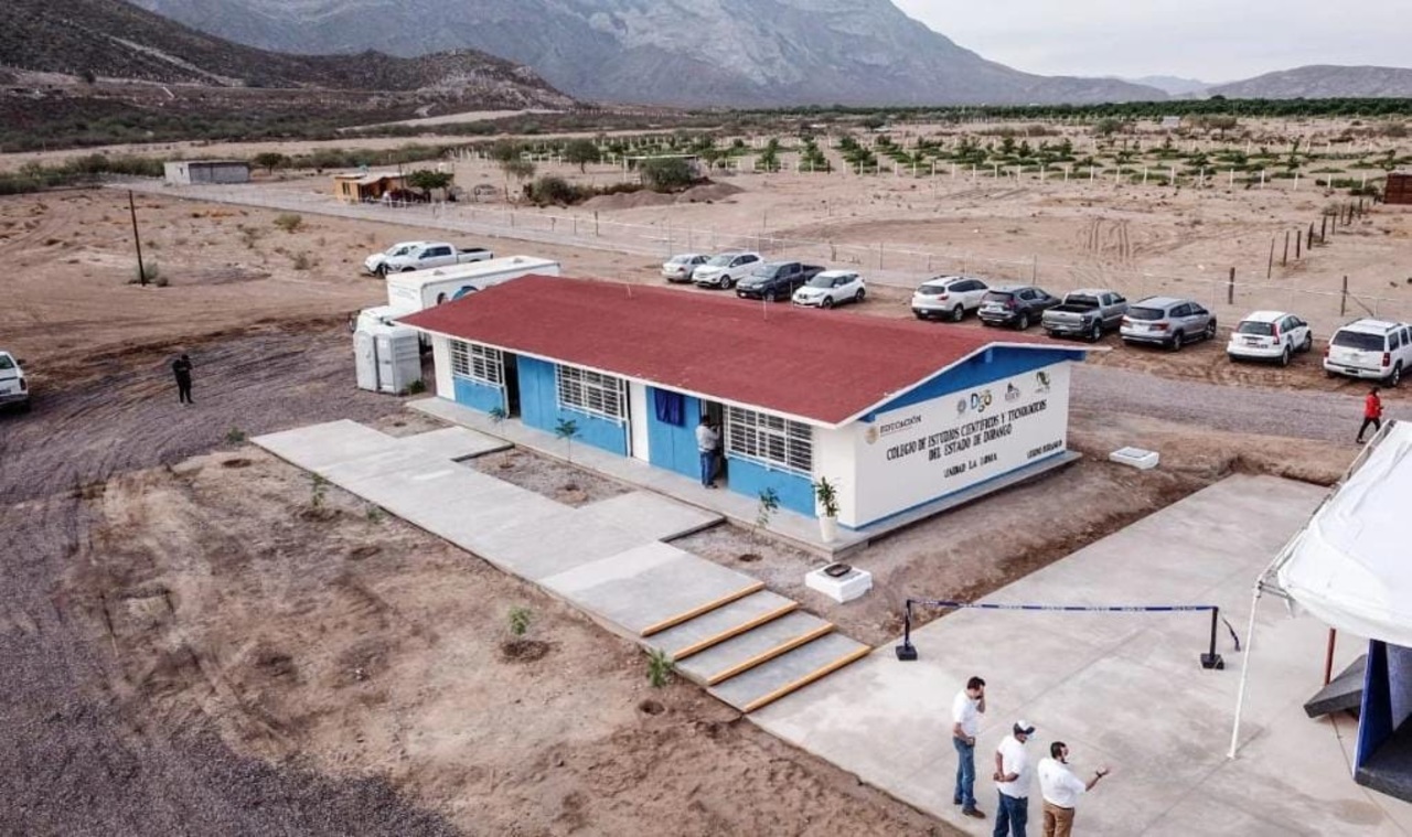 El alcalde dijo estar enfocado en atender a la educación. (EL SIGLO DE TORREÓN)