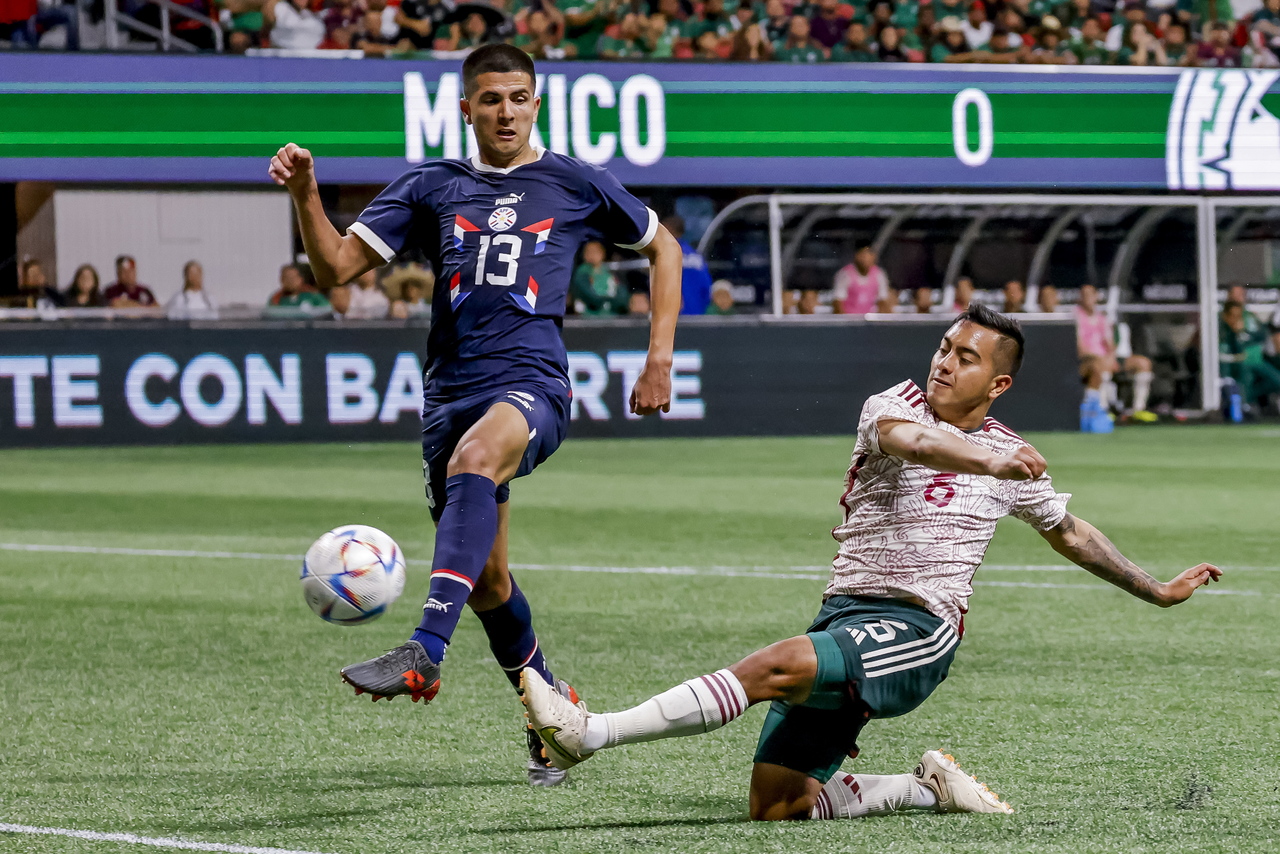 México generó varias opciones de gol, pero terminó cayendo 1-0 frente a los paraguayos.