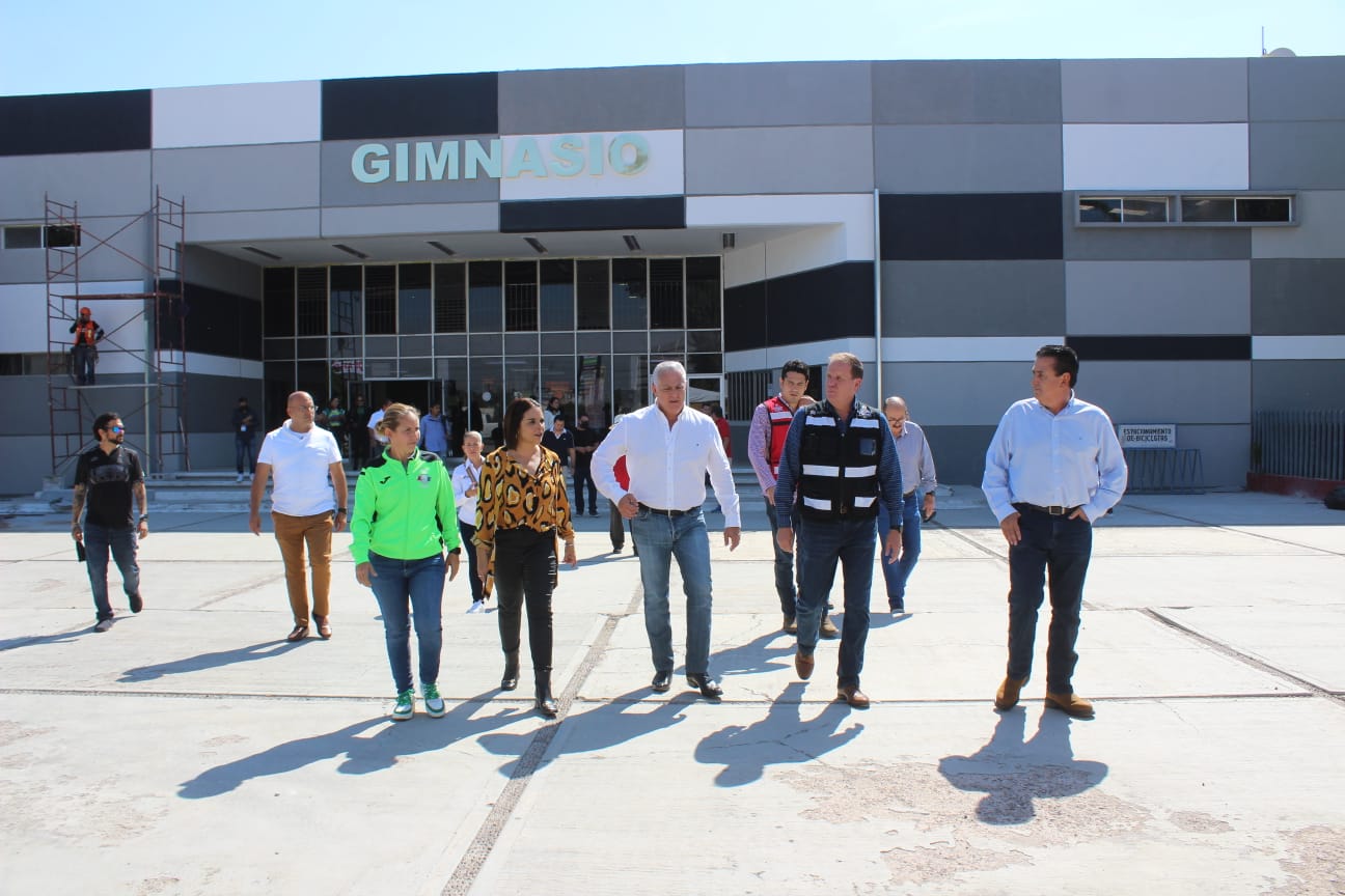 Supervisan obras en Deportiva Torreón