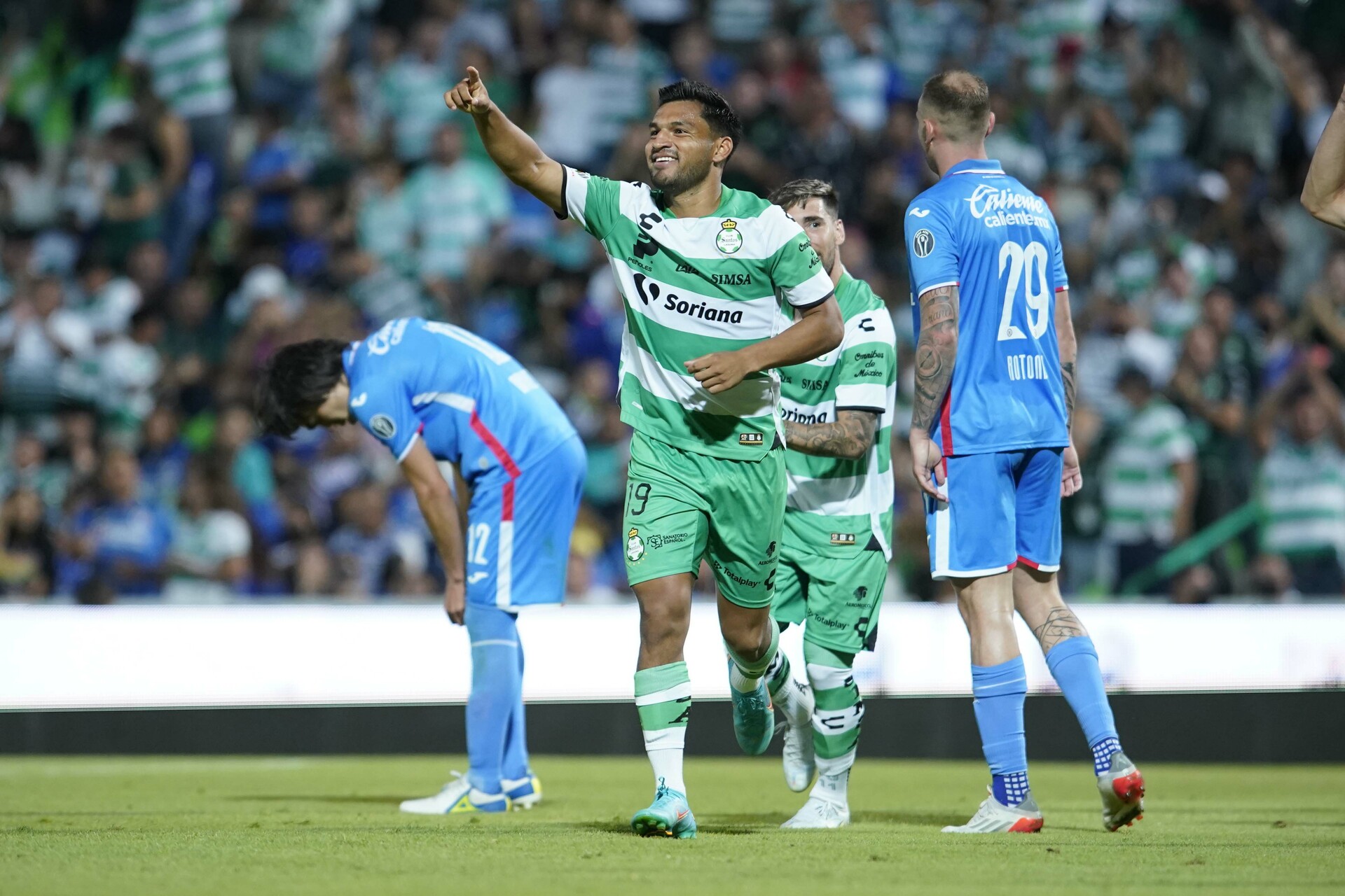Oribe se ganó su estatua con mucho corazón: Lalo Aguirre sobre homenaje a Peralta