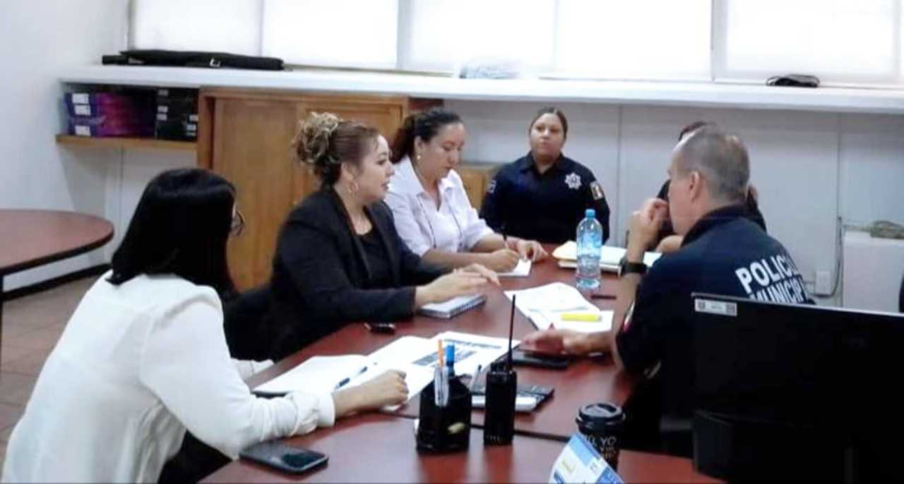 Titular del IMM tiene encuentro con director de Seguridad. (EL SIGLO DE TORREÓN)