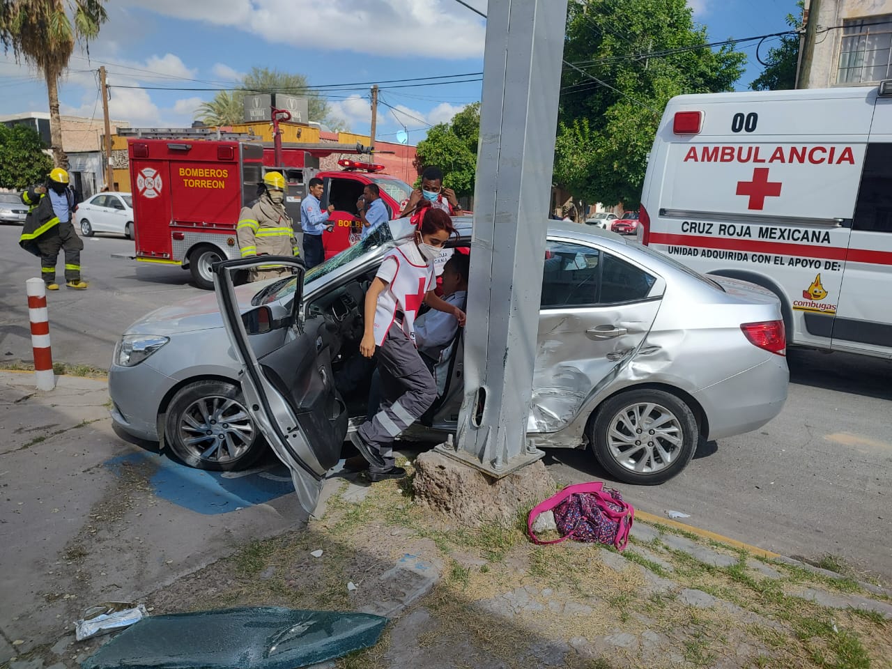 Pareja de la tercera edad resulta lesionada tras fuerte choque en Centro de Torreón El Siglo