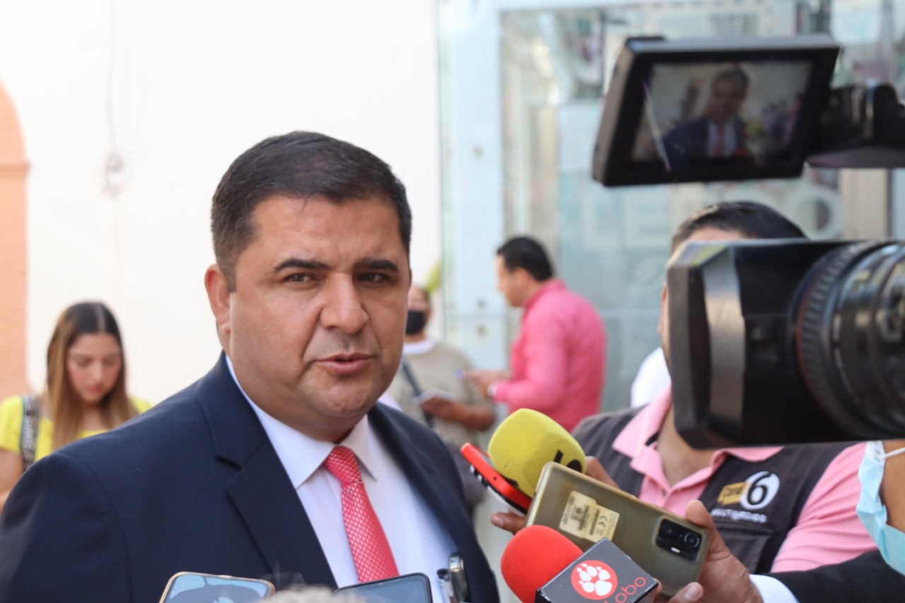 El alcalde mencionó que ha permanecido en constante comunicación con los alcaldes de las ciudades de Gómez Palacio y Torreón. 