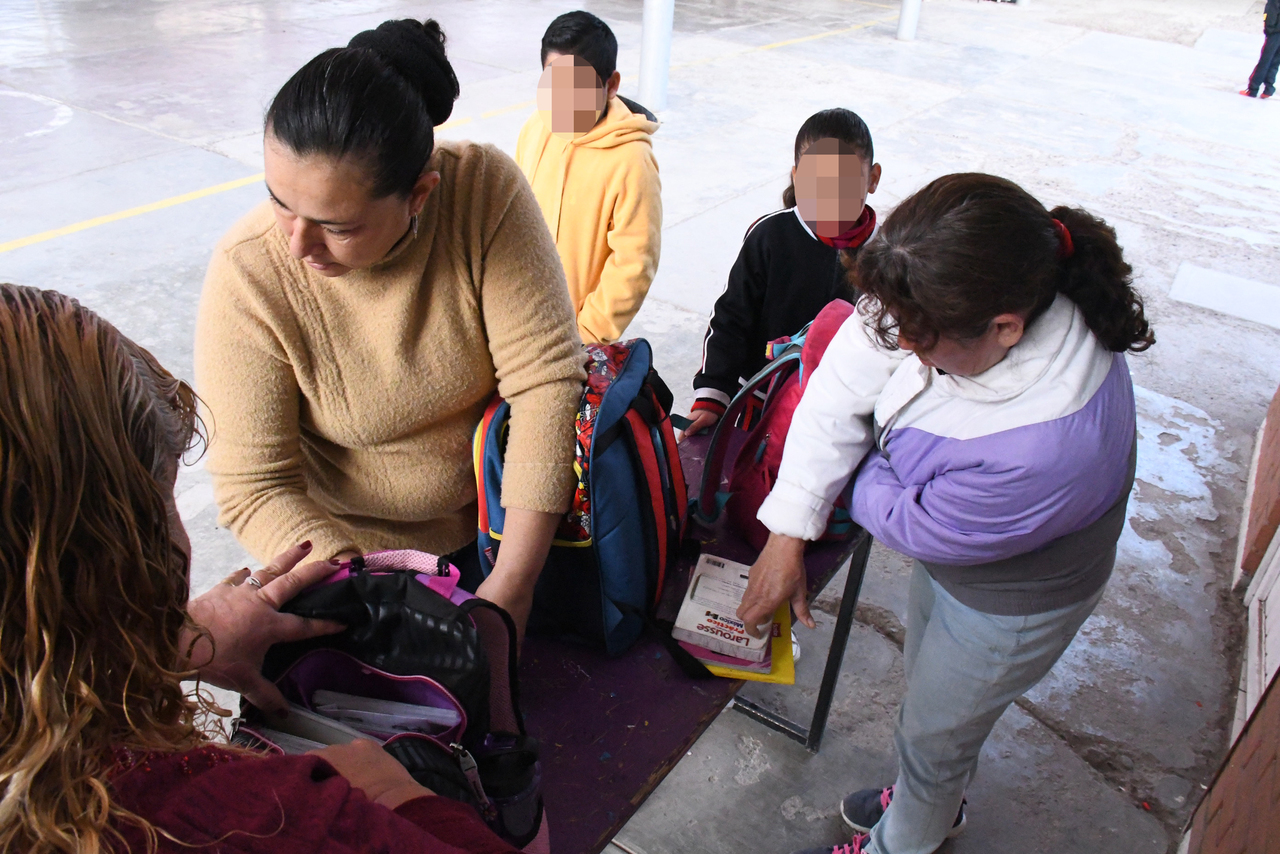 Lo ideal es que la CEDH acompañe a las instituciones educativas en el operativo mochila. (EL SIGLO DE TORREÓN)