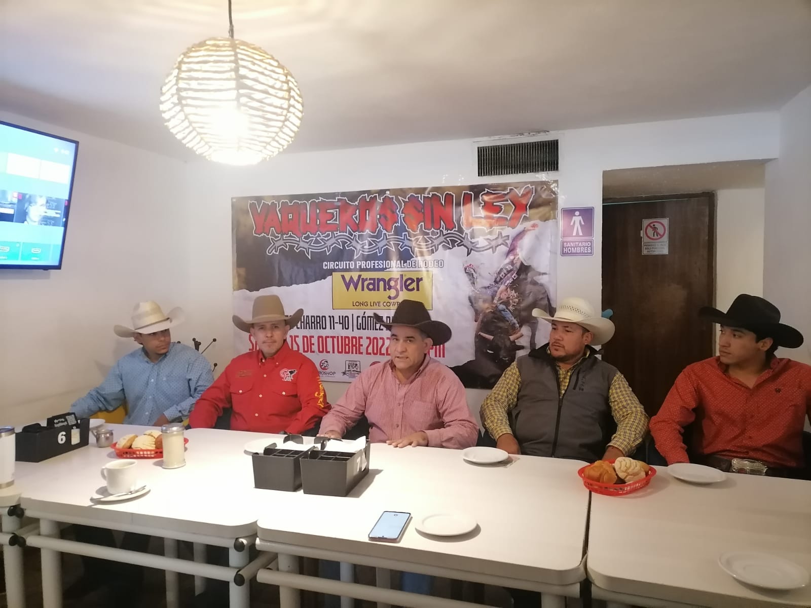 Presentan nueva fecha de Vaqueros Sin Ley en el Lienzo Charro Gómez Palacio