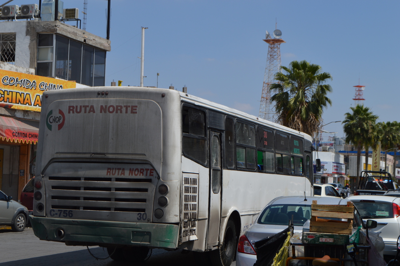 El Municipio informó que solamente las nuevas unidades de transporte podrían tener un aumento en el pasaje en la ciudad de Torreón. (EL SIGLO DE TORREÓN)