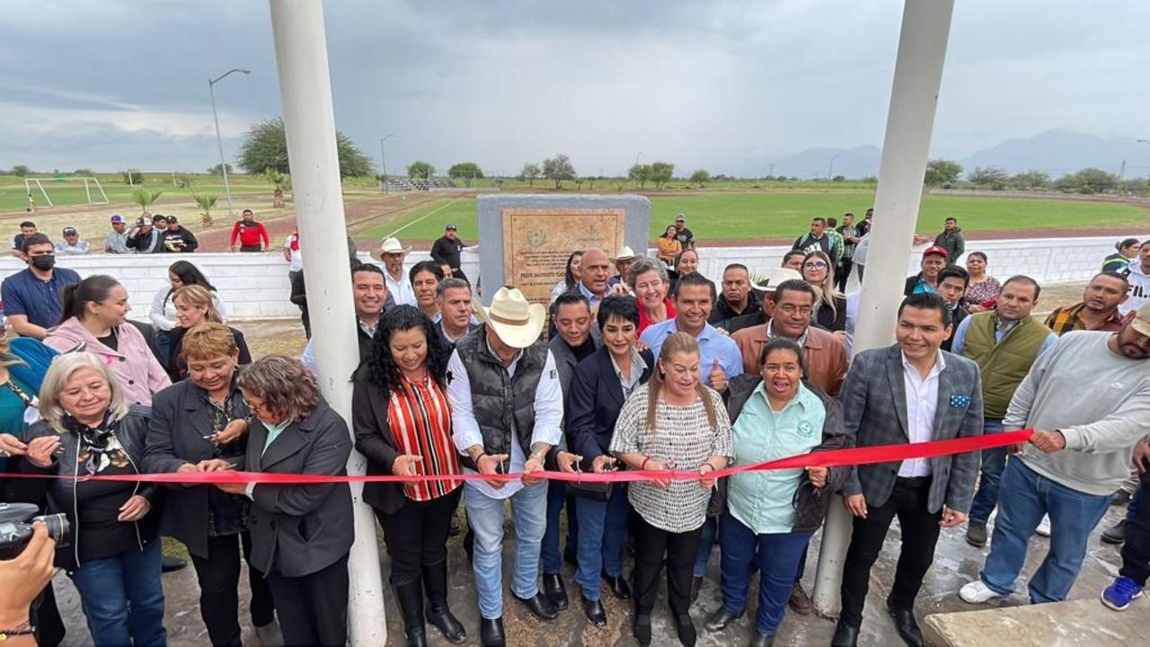 Estaba cerrada esta Unidad Deportiva desde el 2020 y también lucía muy deteriorada.