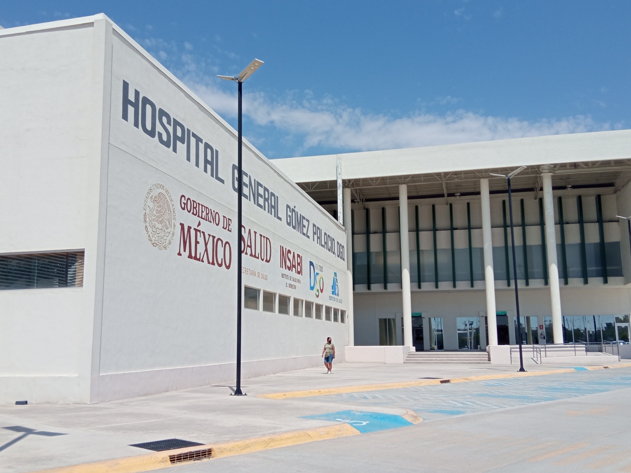 Otro de los grandes pendientes es el acelerador lineal para este hospital, ubicado sobre el periférico de Gómez Palacio.