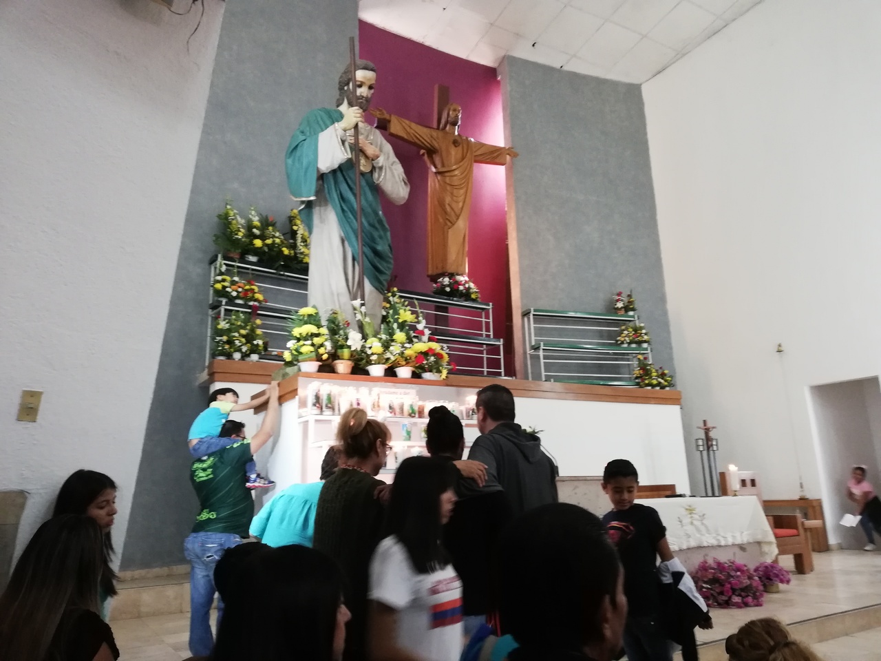 Están por iniciar las celebraciones del santo de las causas difíciles y desesperadas: San Judas Tadeo.