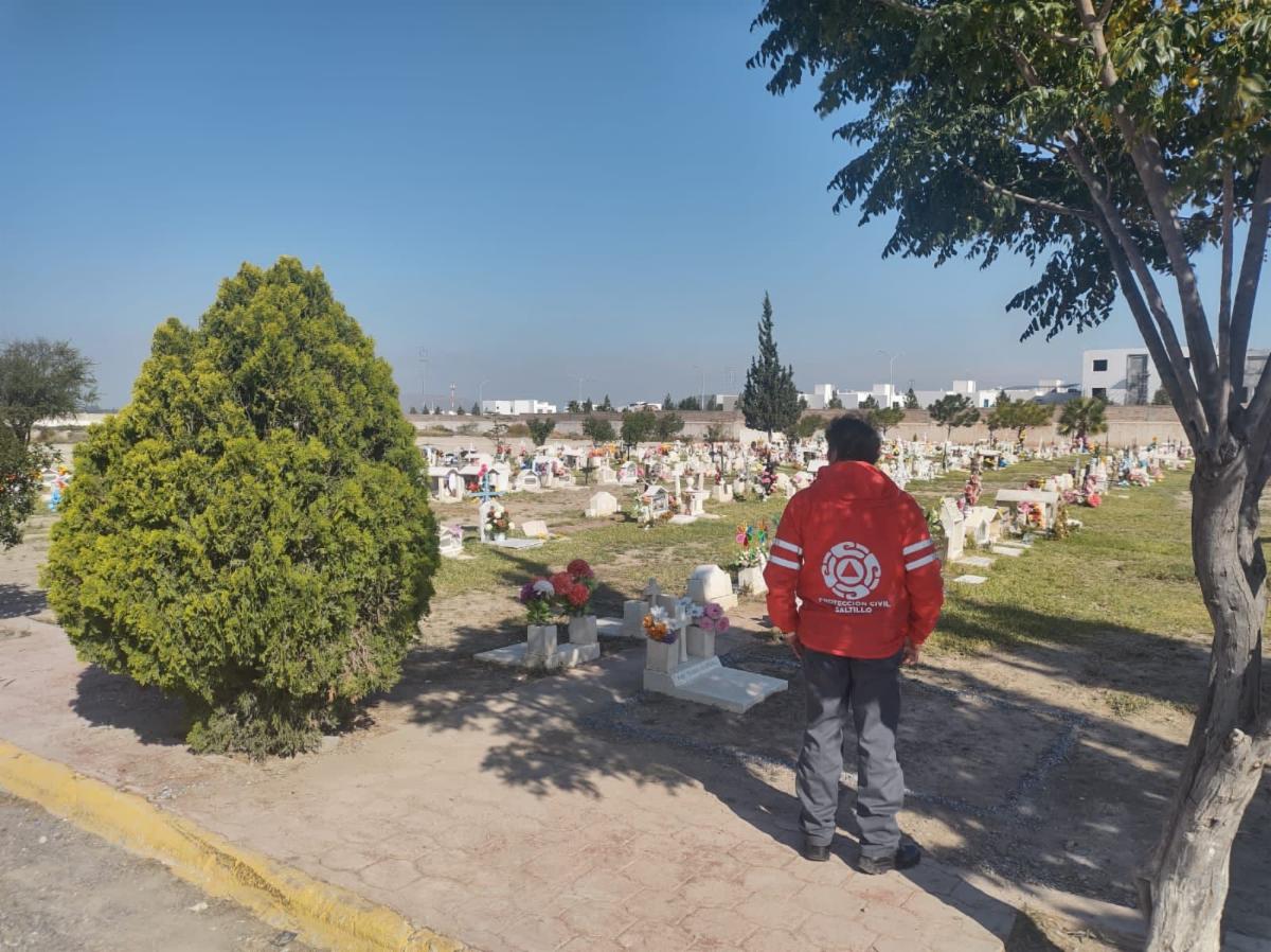 PC Saltillo mantiene operativo vigilancia en cementerios PC Saltillo mantiene operativo vigilancia en cementerios