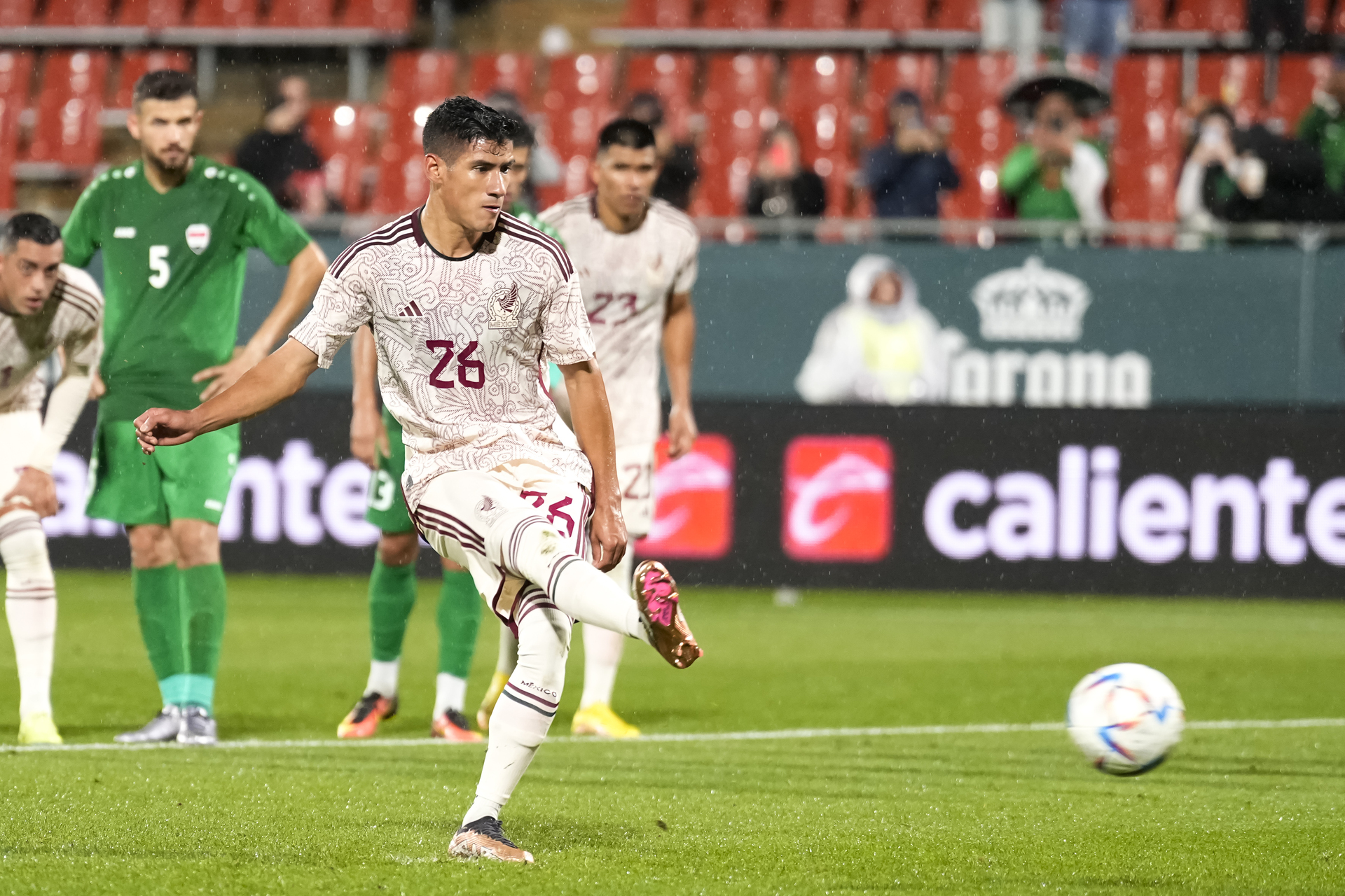 Lagunero Uriel Antuna luce con el Tricolor