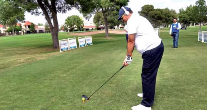 Juegan Torneo Sonrisa Azul de Golf en La Rosita