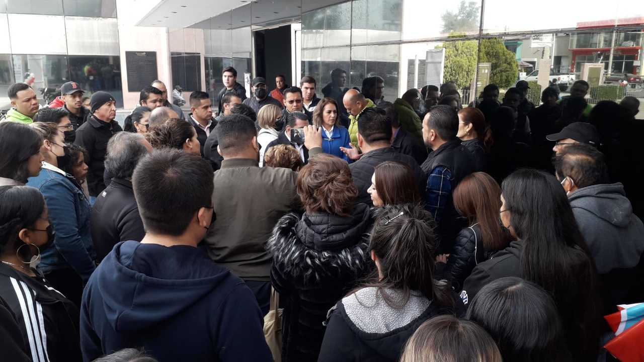 Integrantes de la Unión de Comerciantes Establecidos pidieron la intervención del Municipio ante la inconformidad que les generó la instalación de vendedores foráneos en la ExpoFeria. (FERNANDO COMPEÁN)