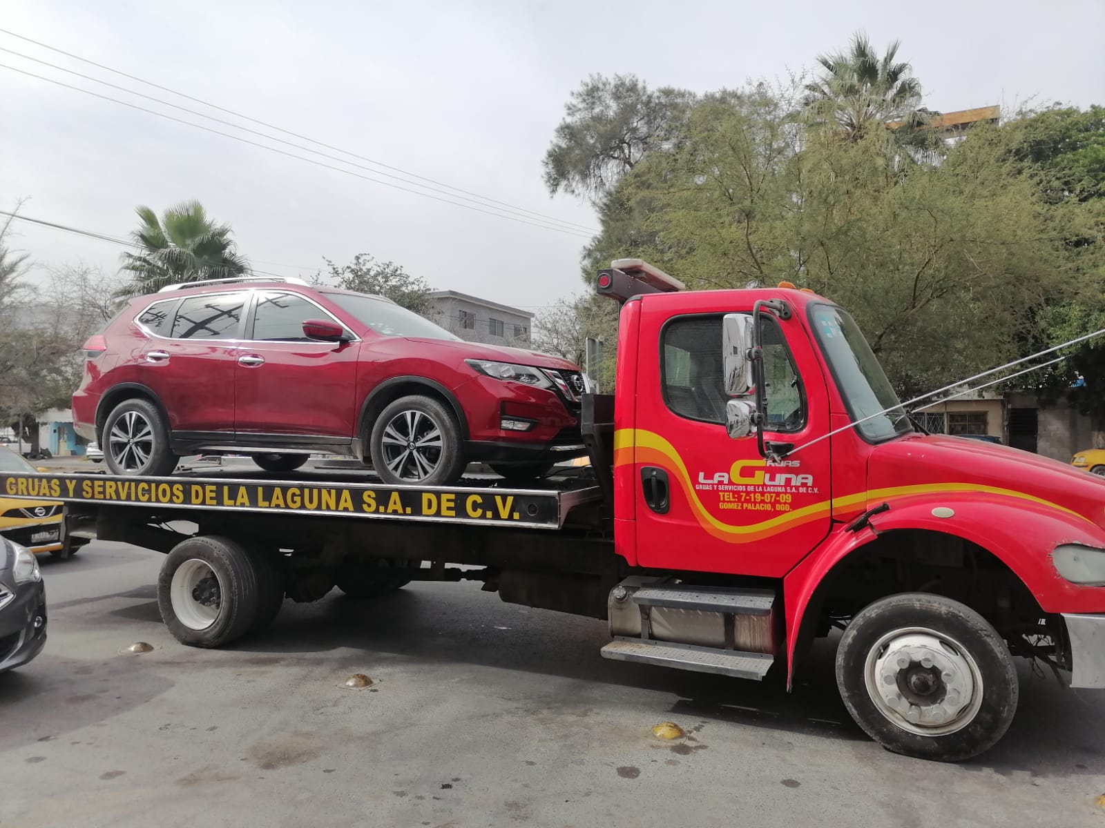 Manejaba camioneta robada por calles de Torreón y lo detienen