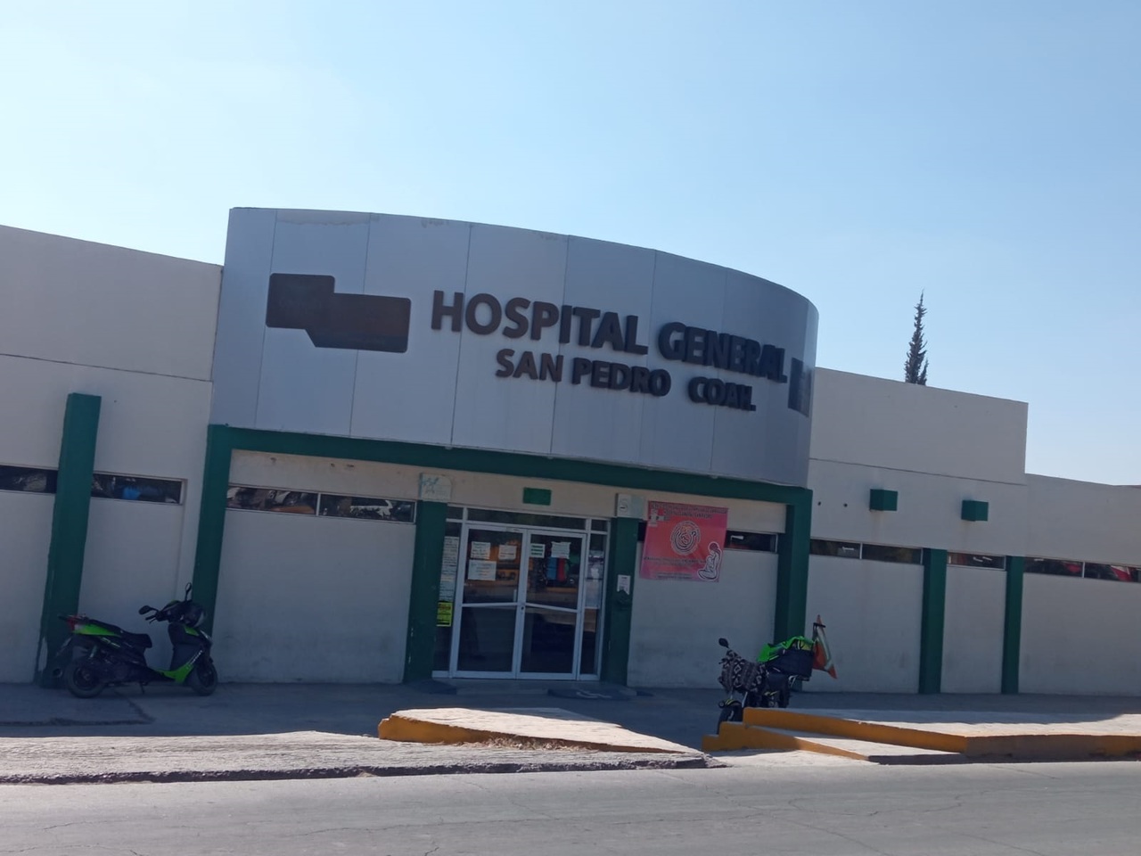 En la reunión se expuso que durante los fines de semana es imposible contar con servicio médico. (EL SIGLO DE TORREÓN)