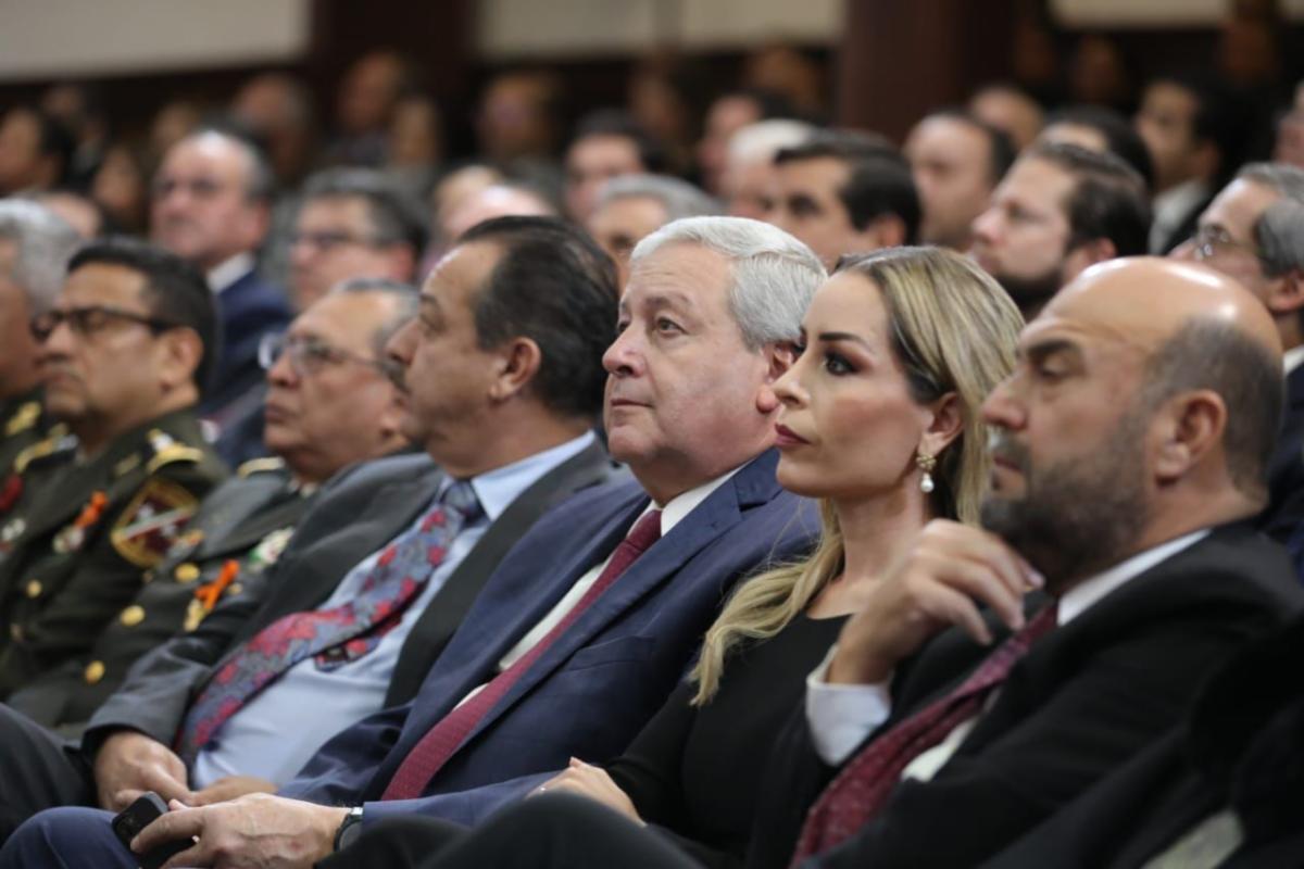 (ISABEL AMPUDIA)