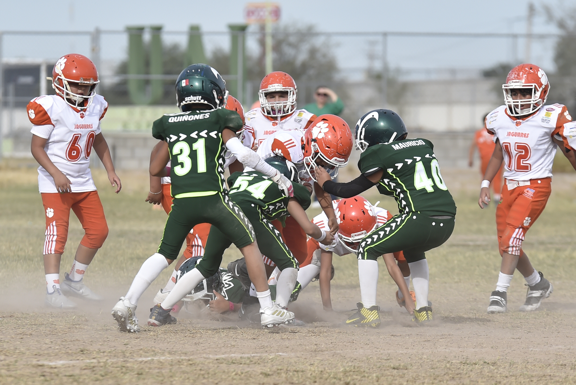 Tanto los Jaguares como Aztecas, ingresaron en sus cuatro categorías de infantiles a los playoffs, donde buscan llegar a la final. (ARCHIVO)