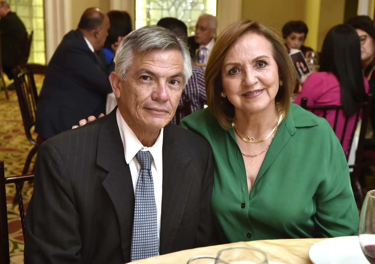 Enrique Madinabeitia y Griselda (EL SIGLO DE TORREÓN/RAMÓN SOTOMAYOR)