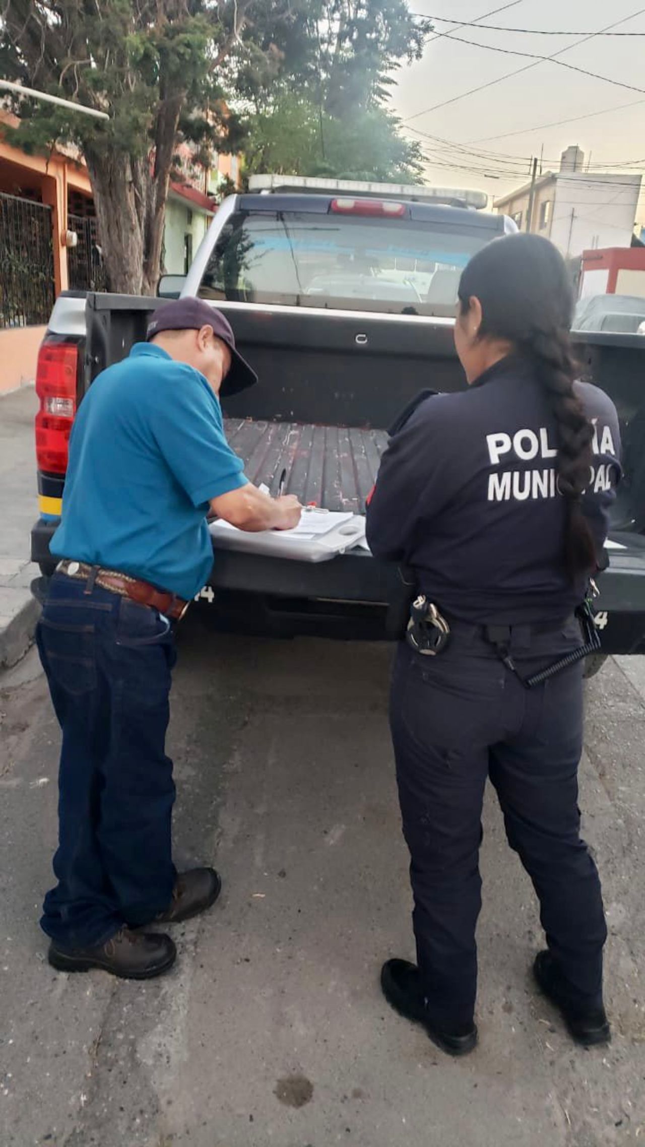 Los reportes vecinales se reciben a través de los grupos de seguridad en WhatsApp o por medio de la 'App' Saltillo Seguro.  (EL SIGLO DE TORREÓN)