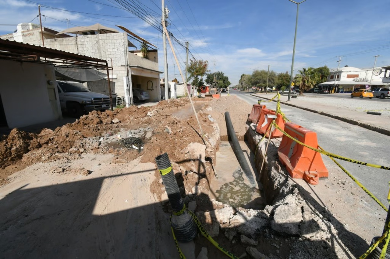 El gerente del Simas informó que hay 42 puntos de drenajes y colectores colapsados en Torreón. (EL SIGLO DE TORREÓN)