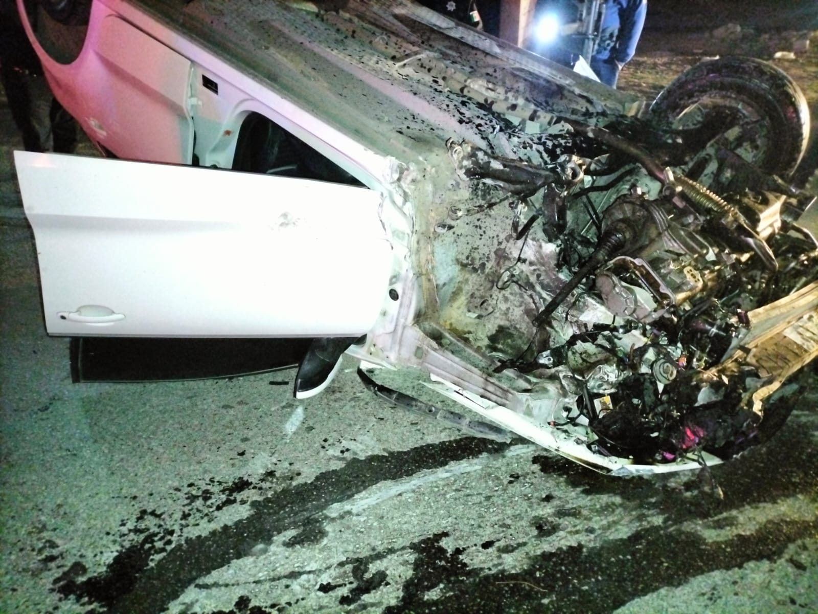 Completamente Destrozado Abandonan Auto Volcado En Torreón El Siglo De Torreón 8110