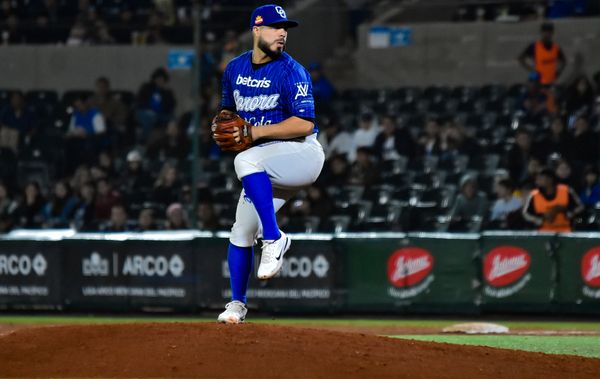 Yaquis de Obregón ganan y alargan la serie semifinal