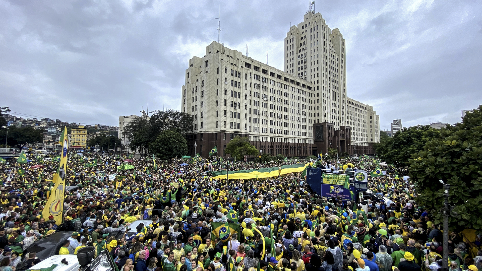 Protestas en Latinoamérica, sin efecto en los mercados financieros