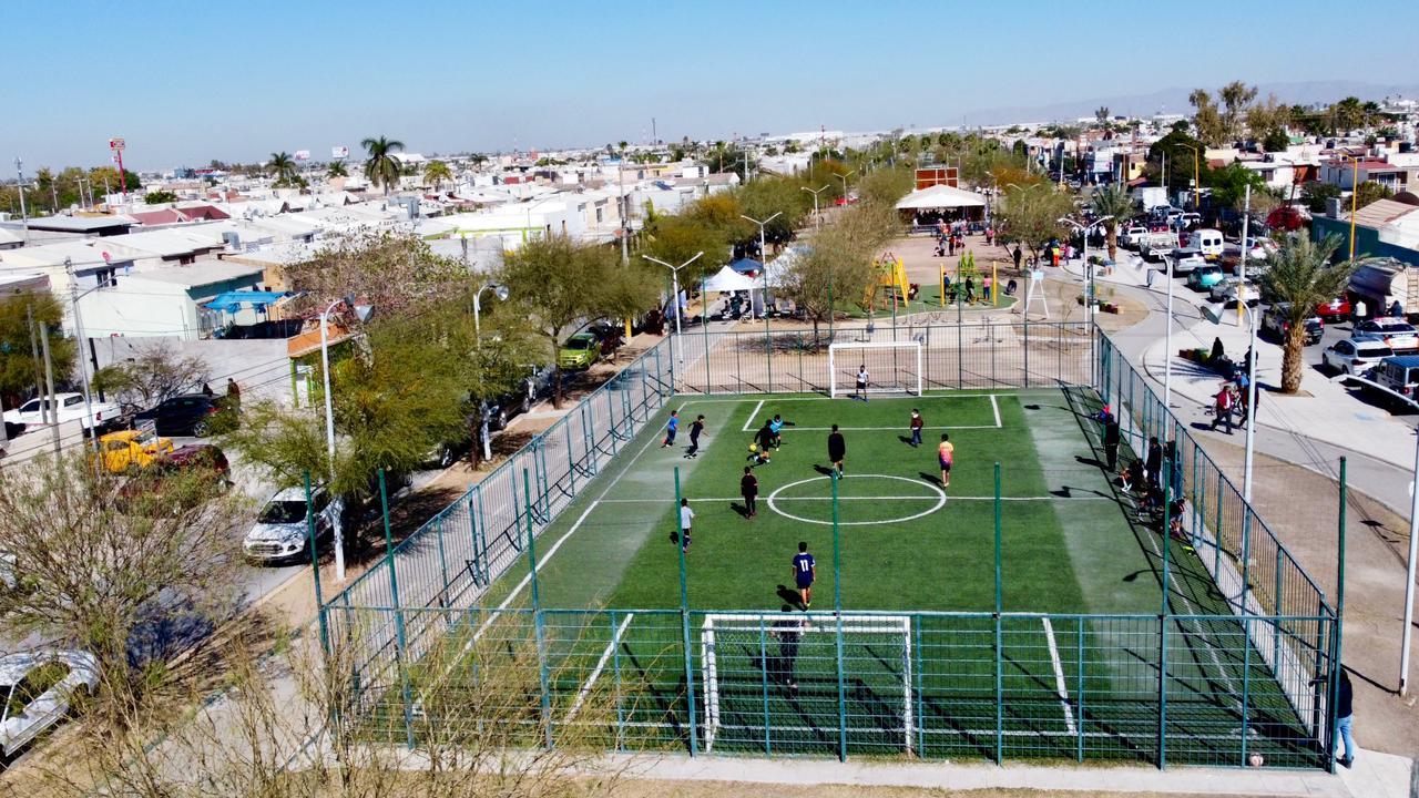 Rehabilitan líneas eléctricas en Línea Verde de Torreón