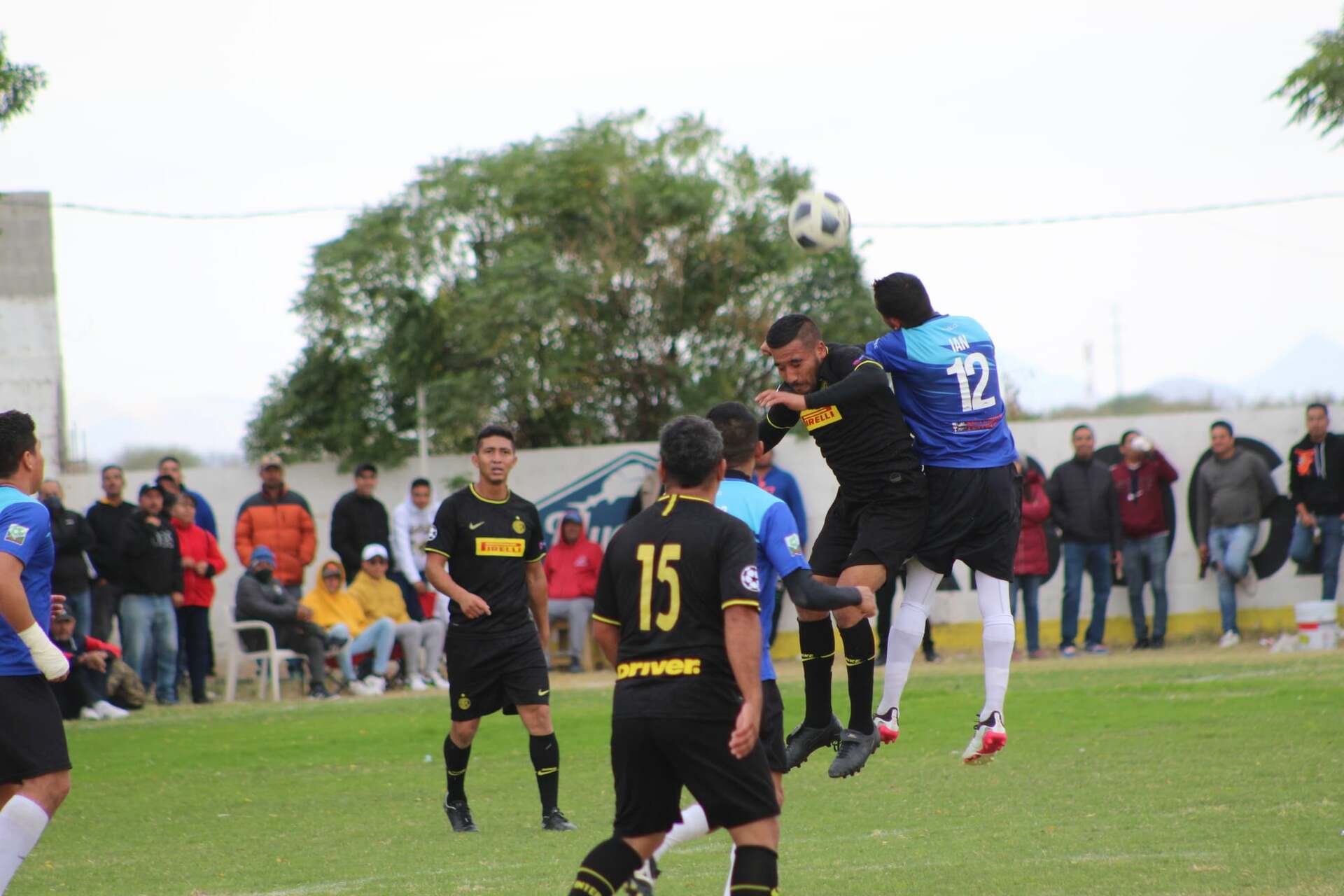 La nueva categoría en la Liga IDEAL Laguna de futbol soccer amateur, está destinada para jugadores mayores de 40 años. (ELITE DEPORTIVA)