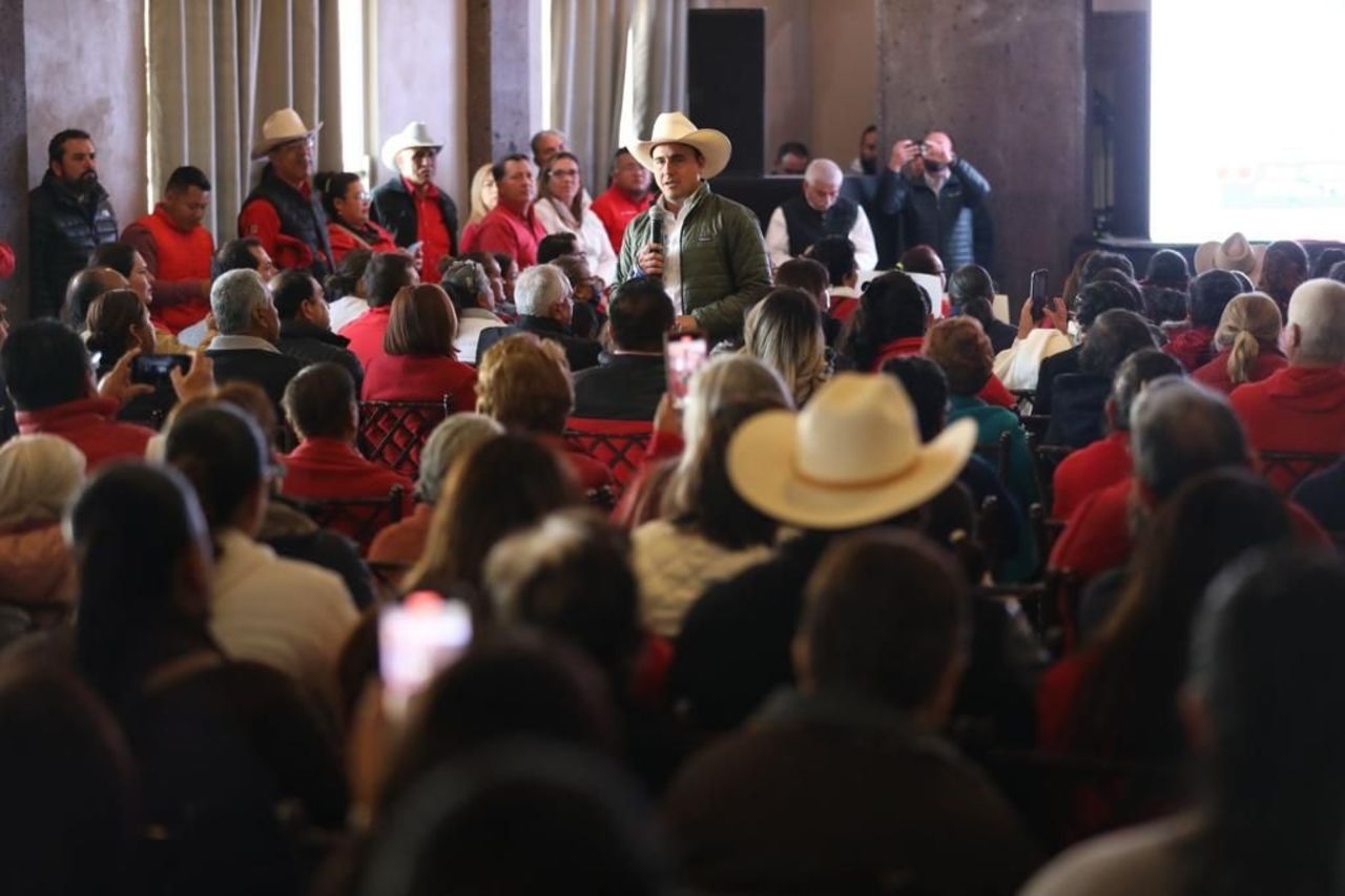 El precandidato destacó la importancia de potenciar la riqueza natural y preservar las tradiciones. (CORTESÍA)