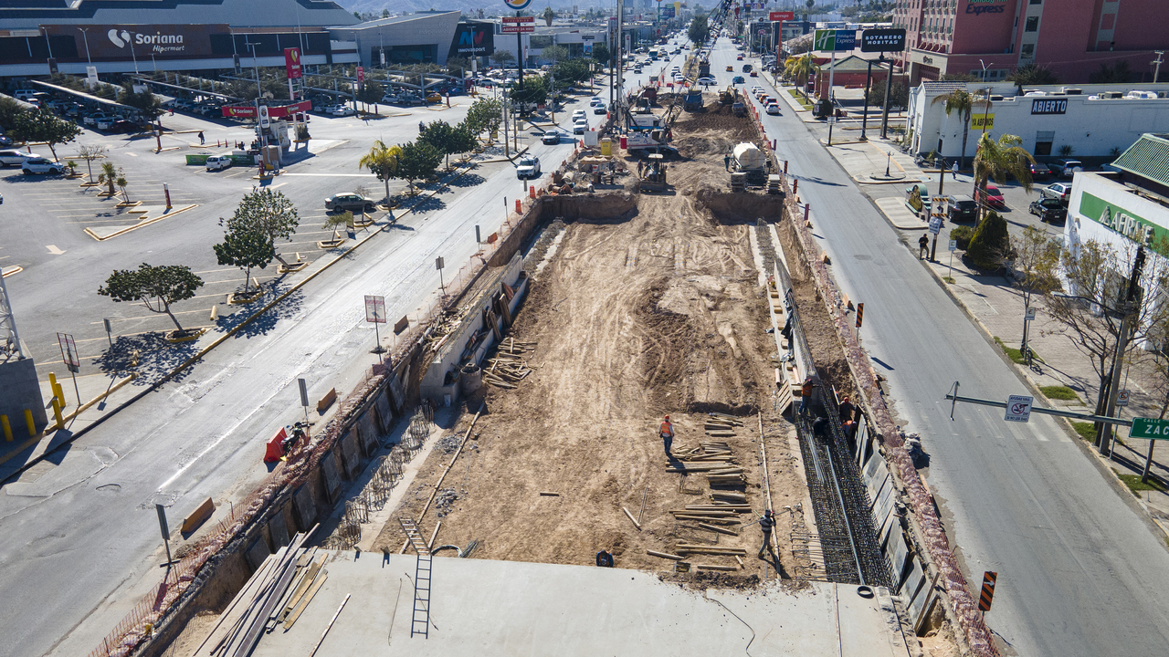 El gobernador de Coahuila aseguró que no dejará obras sin terminar en su último año de administración. Una de las obras que llevan más avance es el Sistema Vial 4 Caminos.