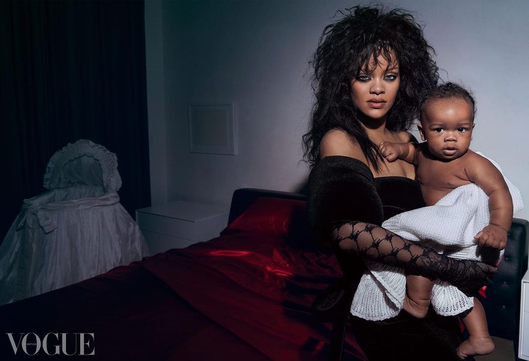 Rihanna sigue causando sensación tras posar junto a ASAP Rocky y su pequeño bebé