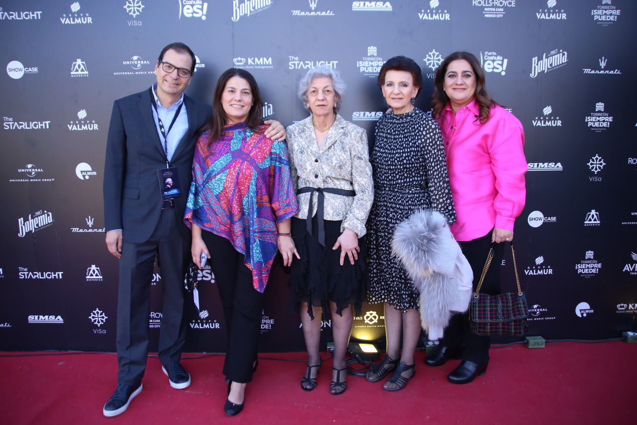 Manuel Camacho, Miriam Issa, Miriam Tafich, Vivian Tafich y Anilú Issa (EL SIGLO DE TORREÓN/VAYRON INFANTE)