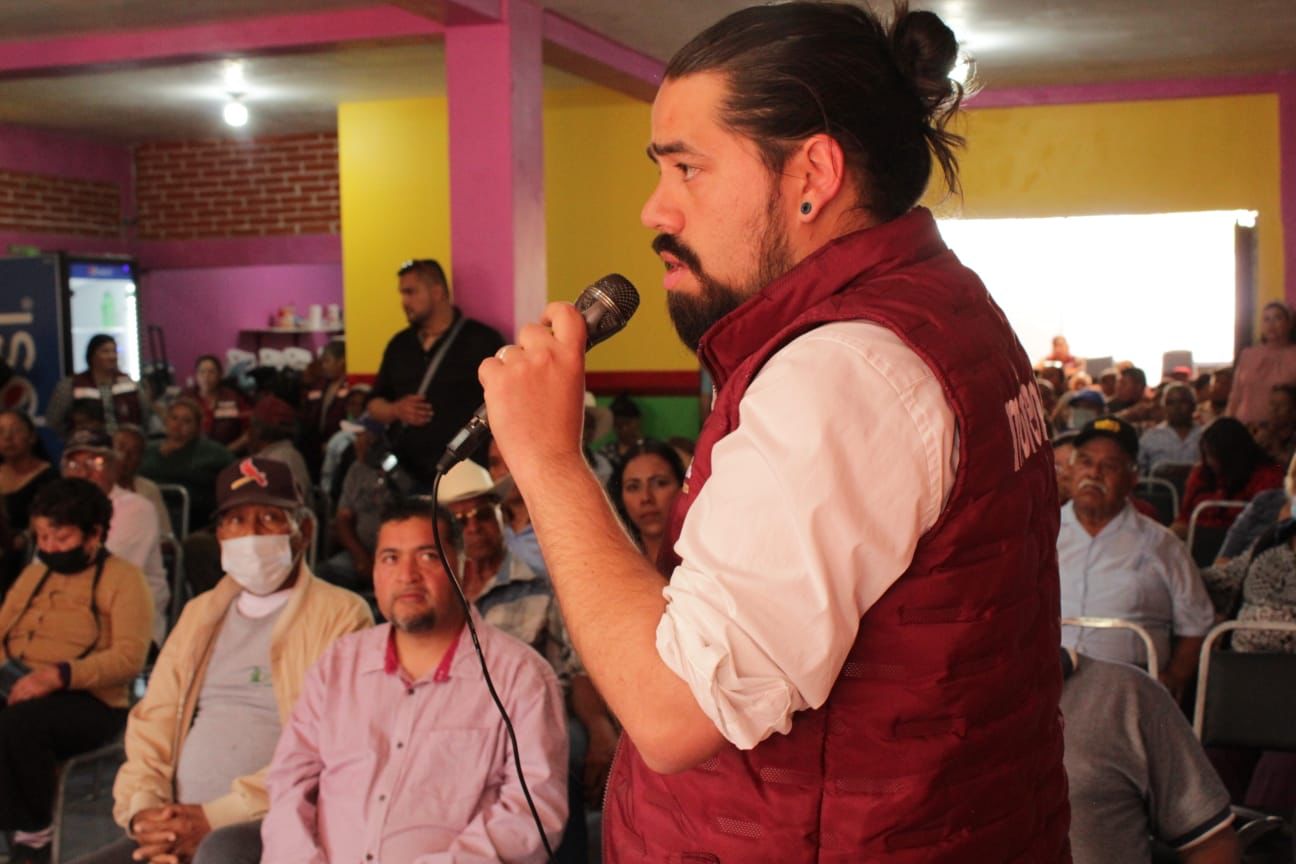 Líder estatal de Morena se reúne con militantes de La Laguna