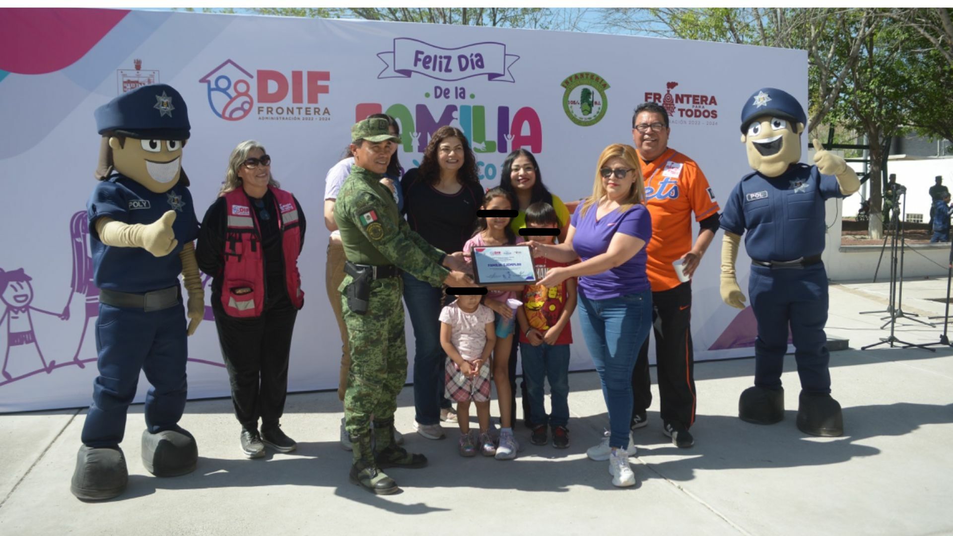 DIF y Sedena celebran el Día de la Familia en Frontera