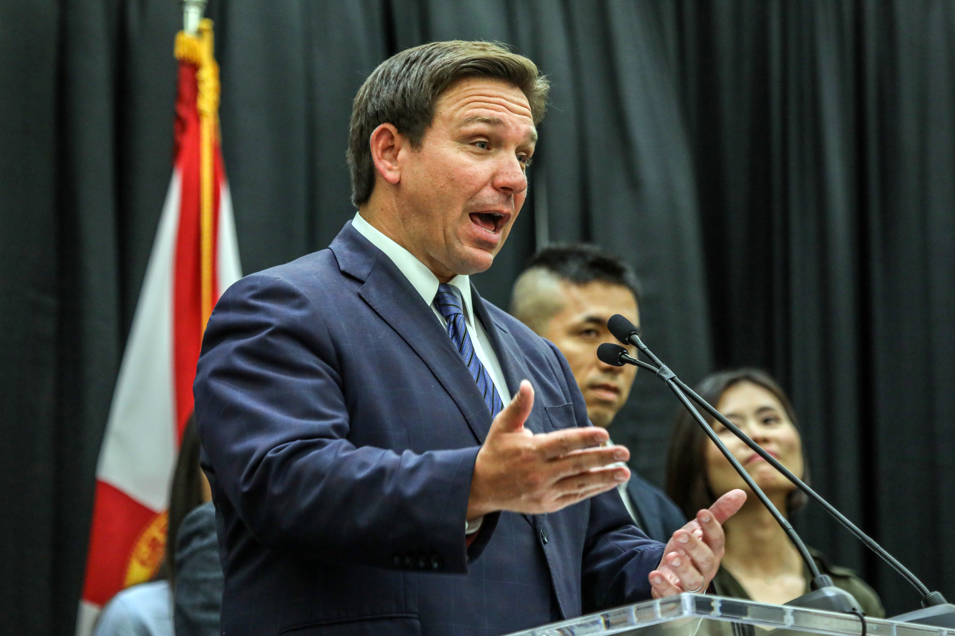 Ukraine invites Ron DeSantis to visit the country to understand the Russian invasion