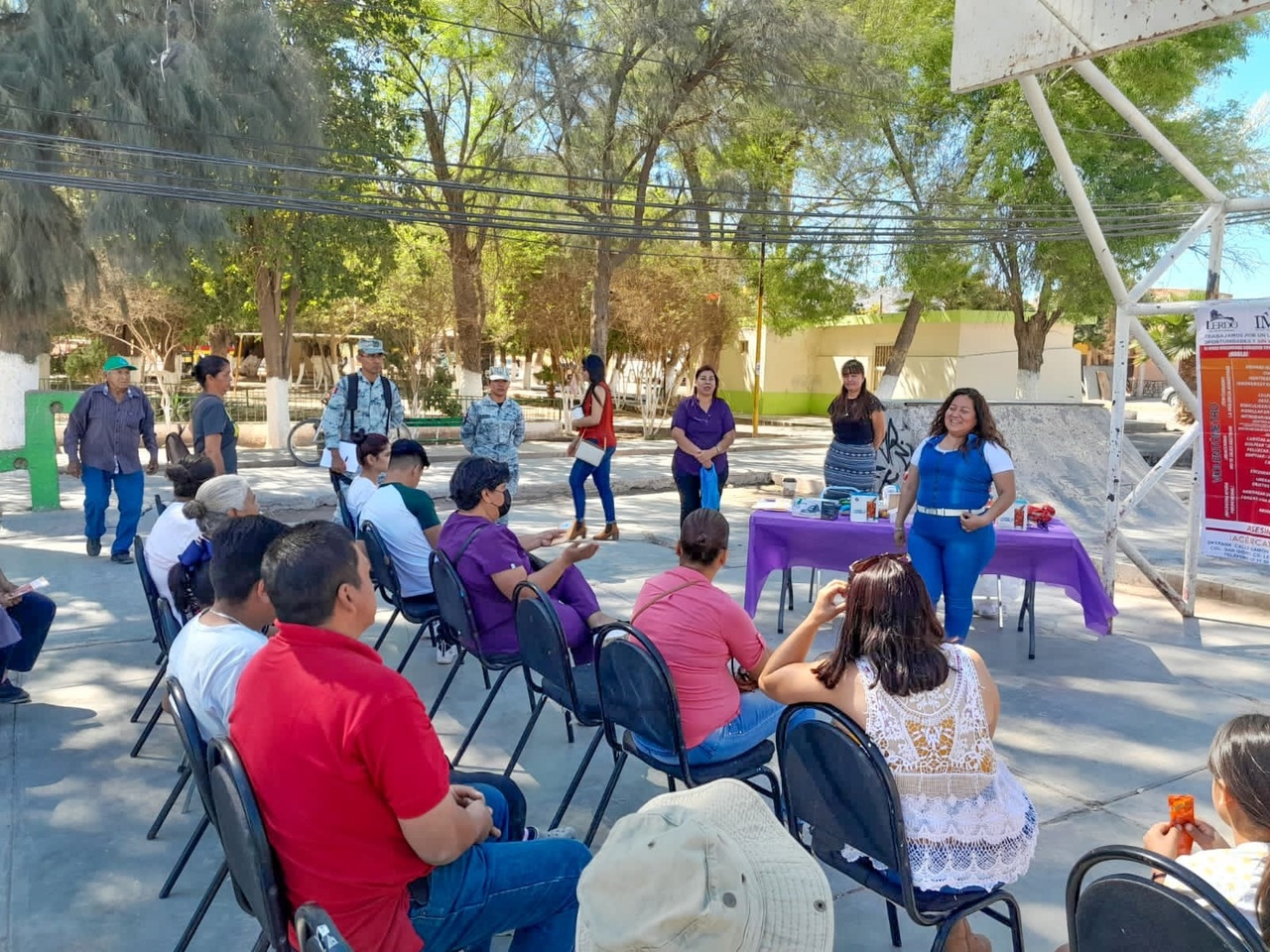 Llevan plática de prevención a comunidad Álvaro Obregón.