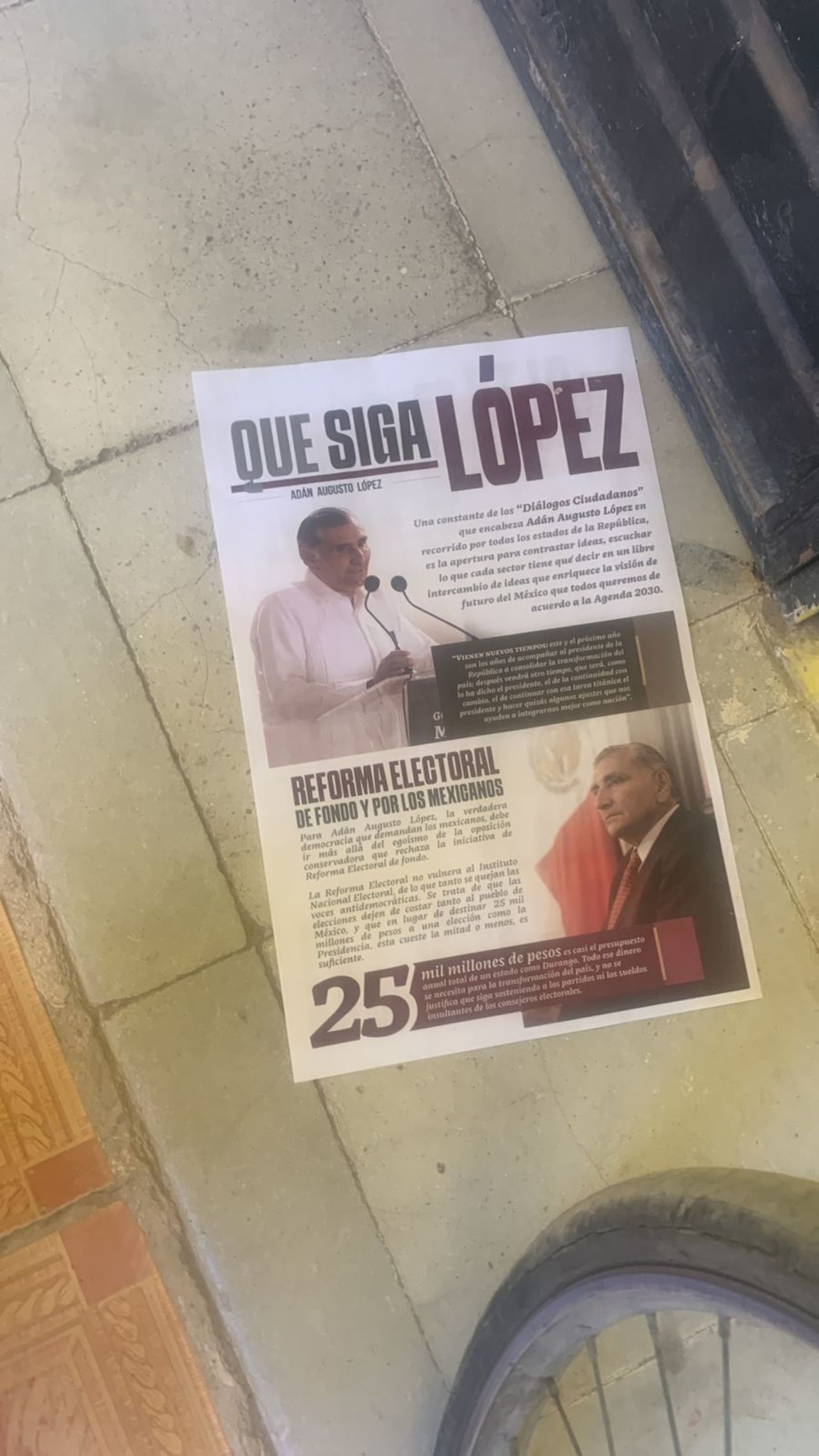 Distribuyen panfletos para promover la imagen del titular de Segob en colonias de Gómez Palacio.