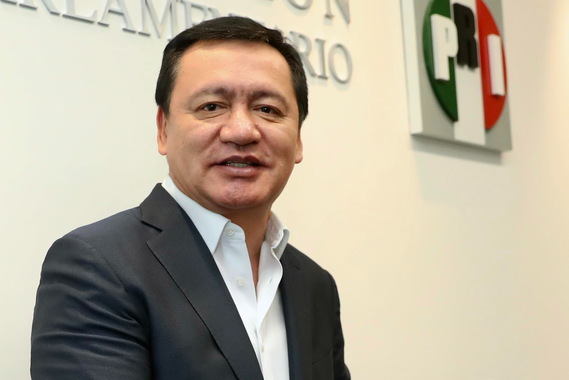 Senadores Del Pri Convocan A Una Asamblea Extraordinaria Buscan Remover A Osorio Chong El 0727