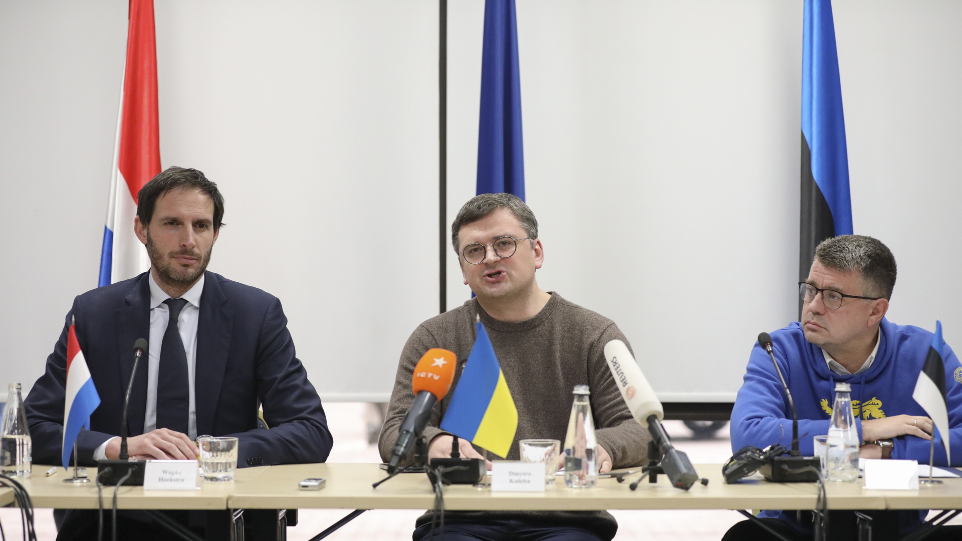 'No hay otra nación que desee más la paz que Ucrania', aseveró Kuleba. (MYKOLA TYS / EFE)