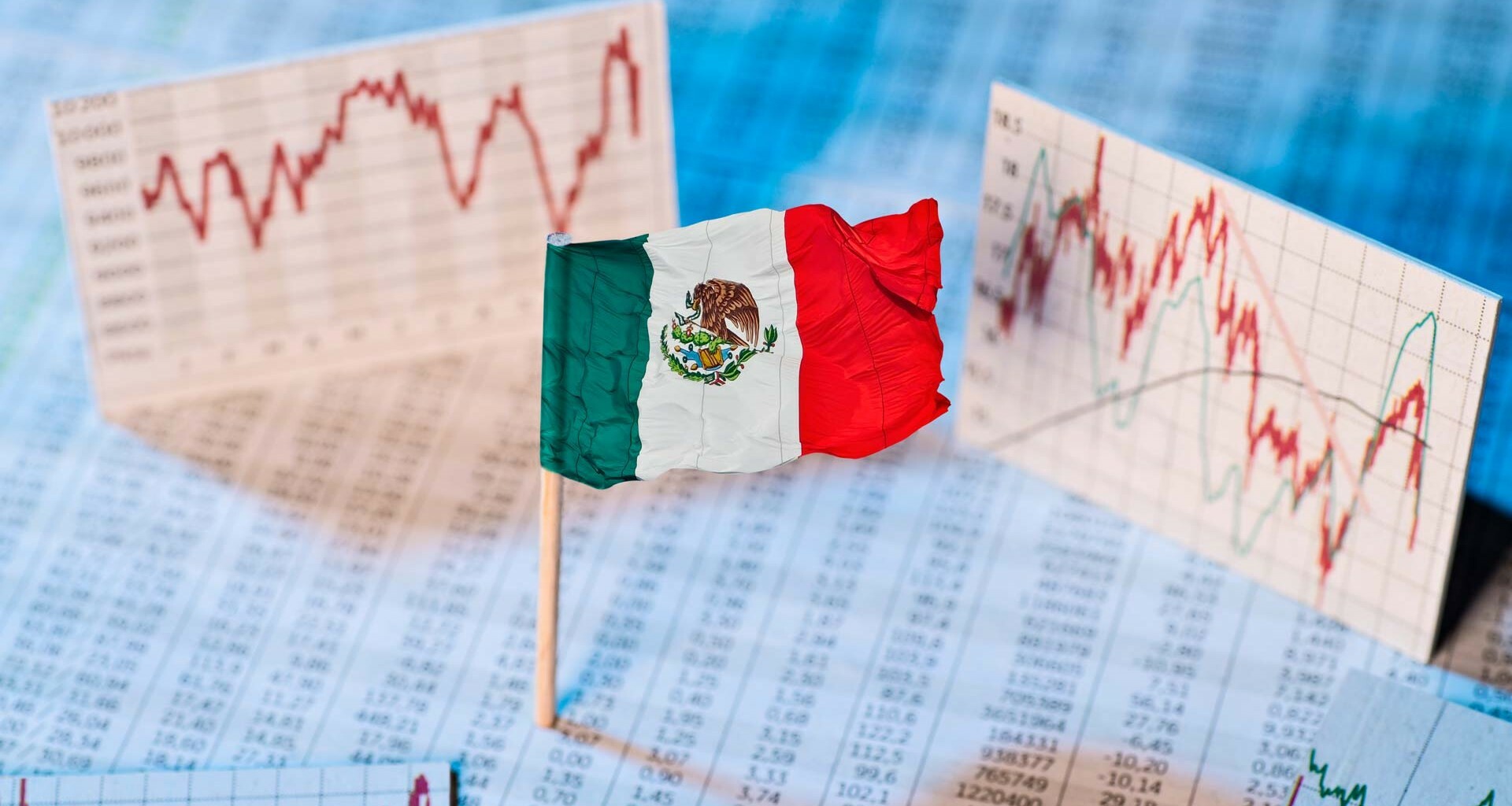López Obrador descarta crisis financiera y prevé crecimiento económico en México