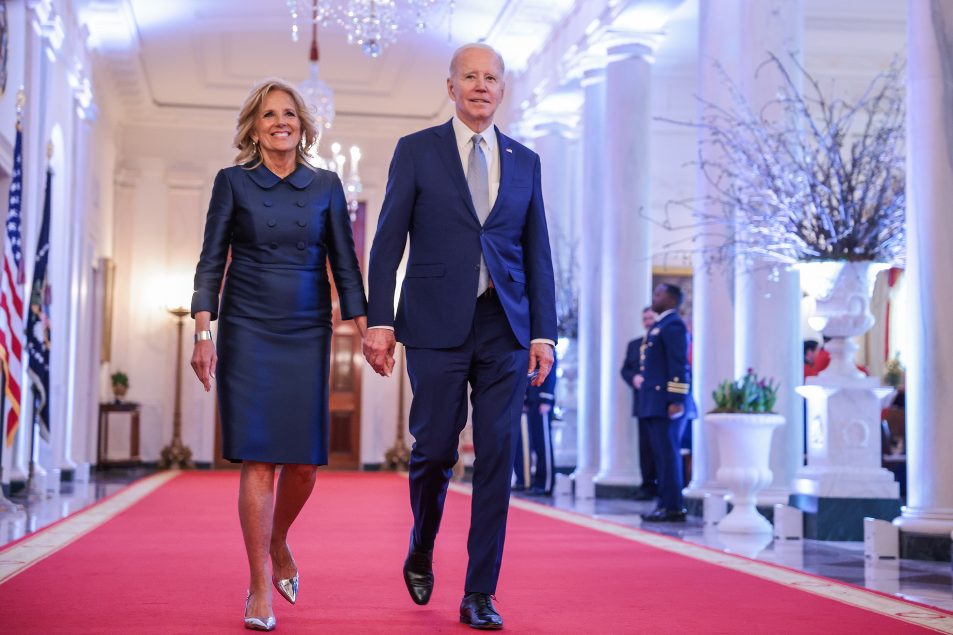 Joe Biden no asistirá a la coronación del rey Carlos III, en su lugar viajará su esposa Jill
