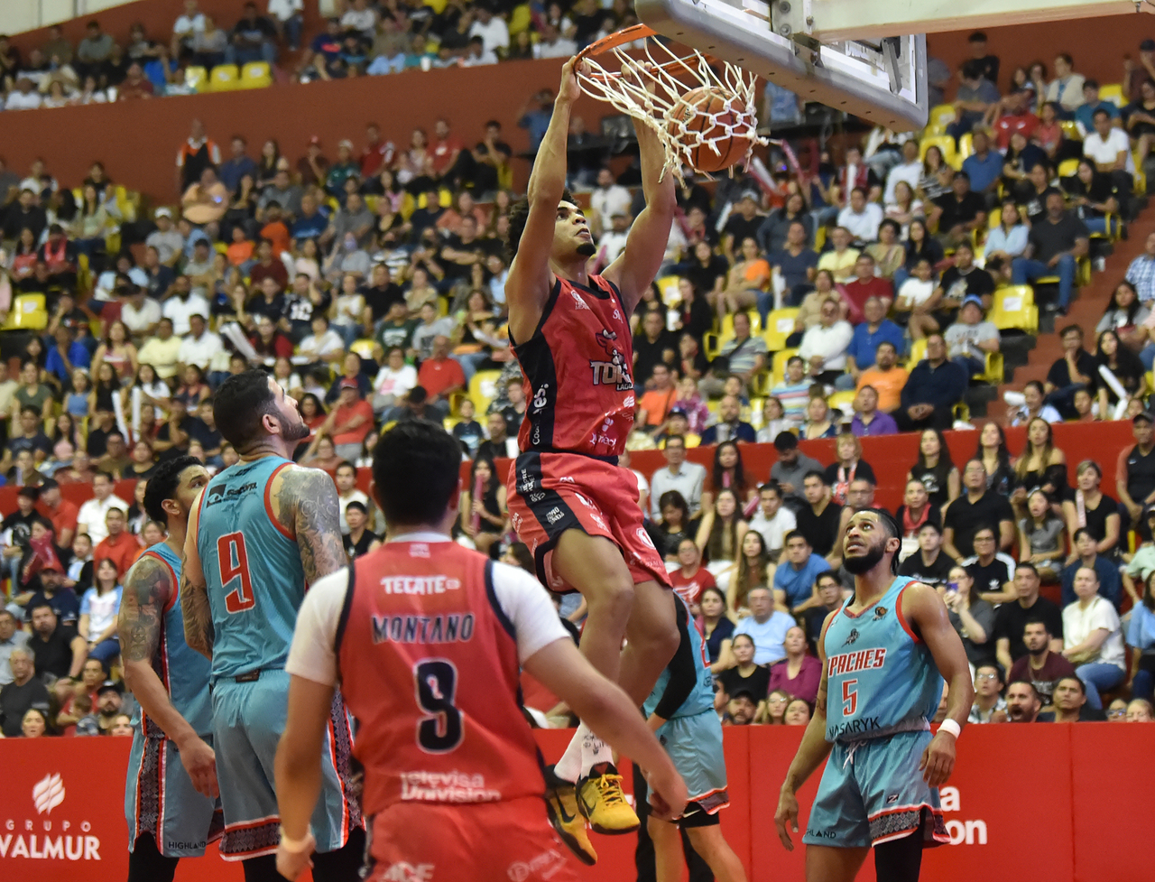 Toros Laguna fue muy superior, y derrotó 114-94 a los Apaches de Chihuahua, en el primer duelo de las semifinales de la LBE. (EL SIGLO DE TORREÓN)