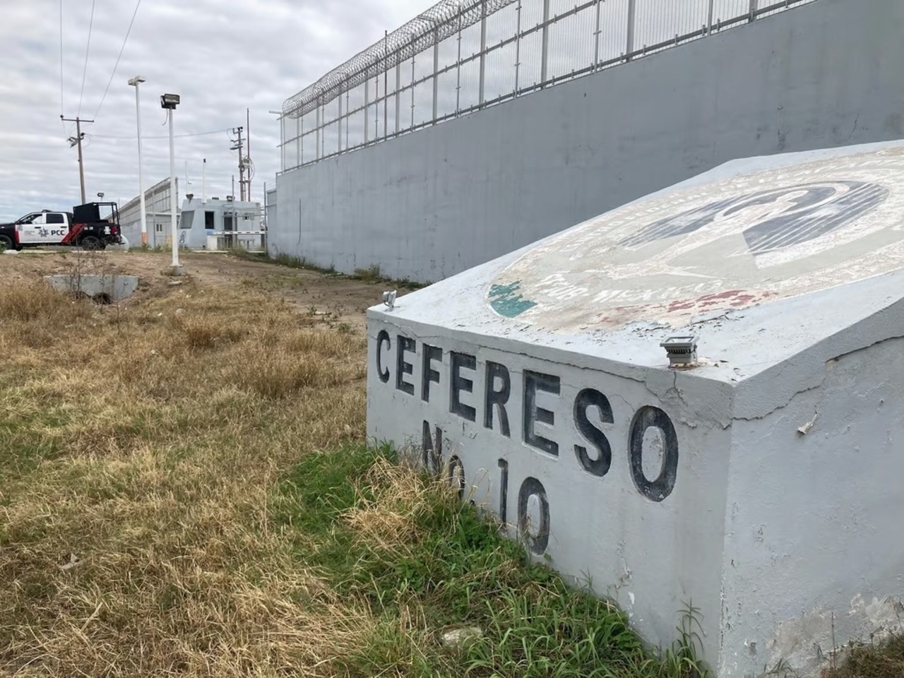 El centro penitenciario de seguridad media fue construido y puesto en operación en 2001 .