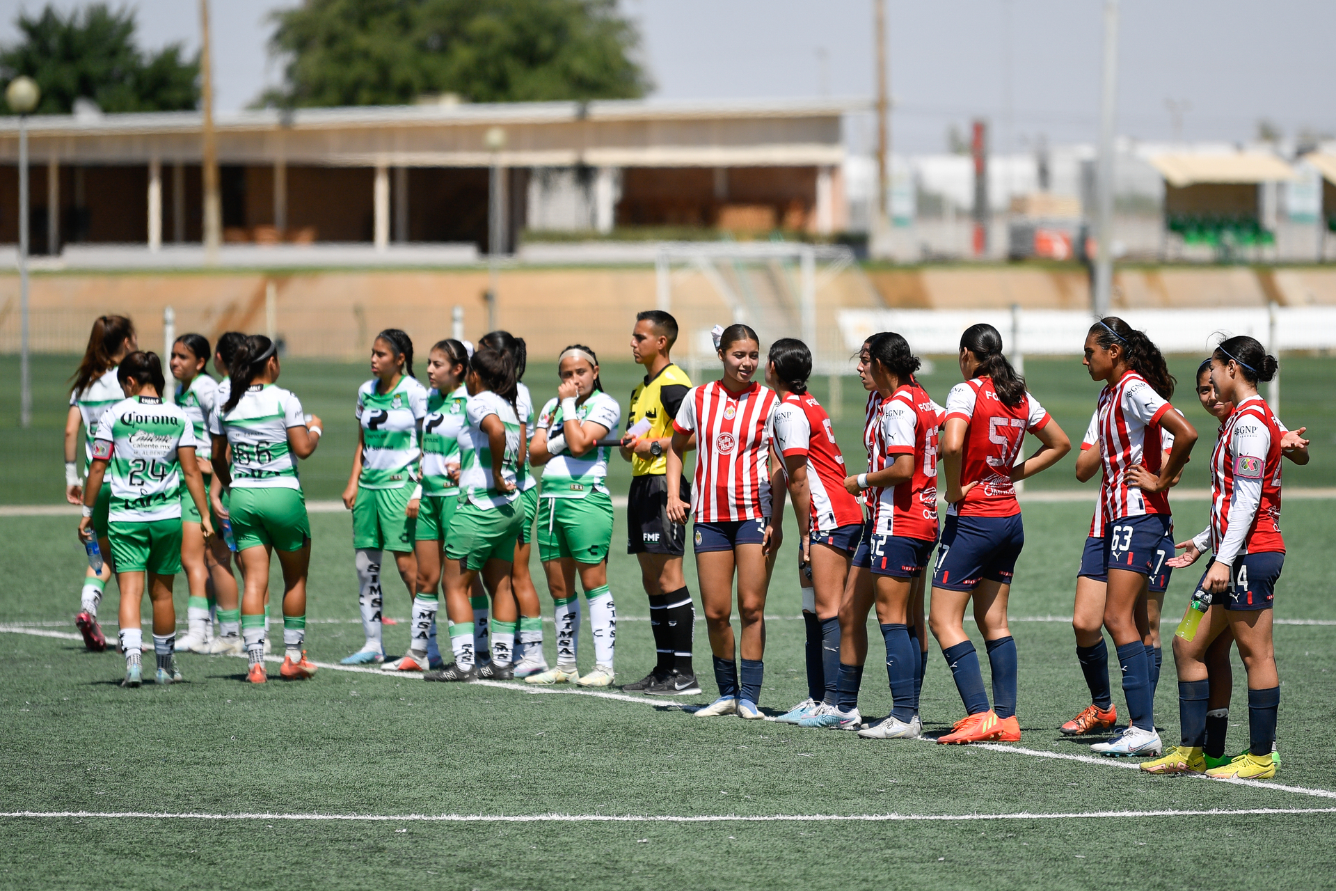 El empate poco le supo a las albiverdes. (Jorge Martínez)
