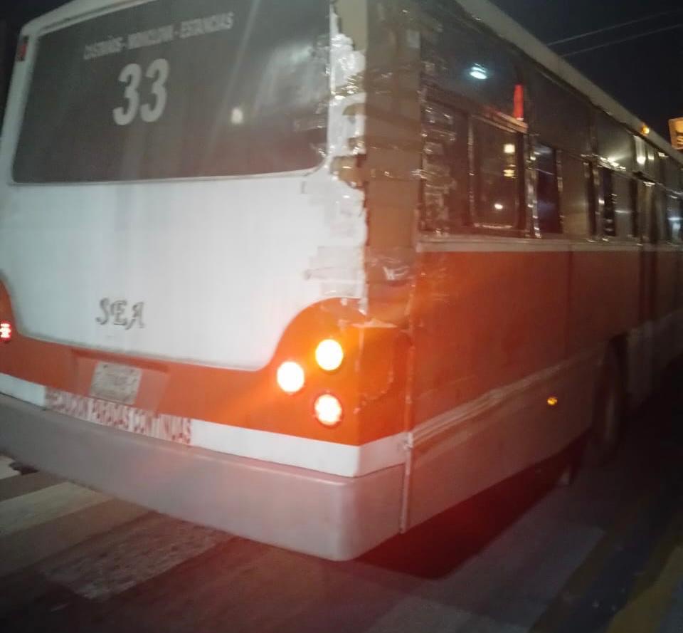 Exponen autobús de la ruta Monclova-Castaños-Estancias arreglado con cinta; autoridades ordenan reparación real