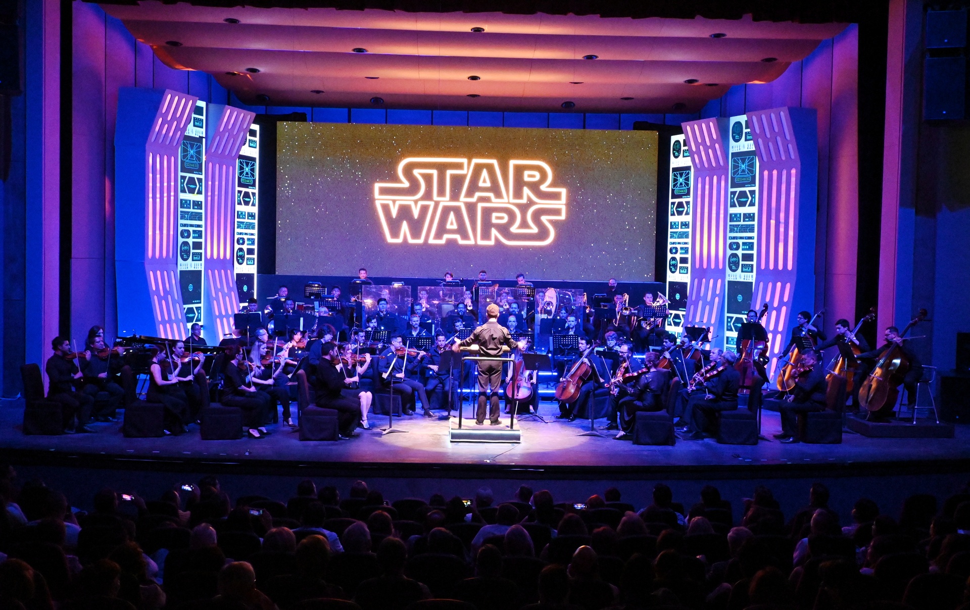 Camerata de Coahuila vive el mundo del cine con Star Wars