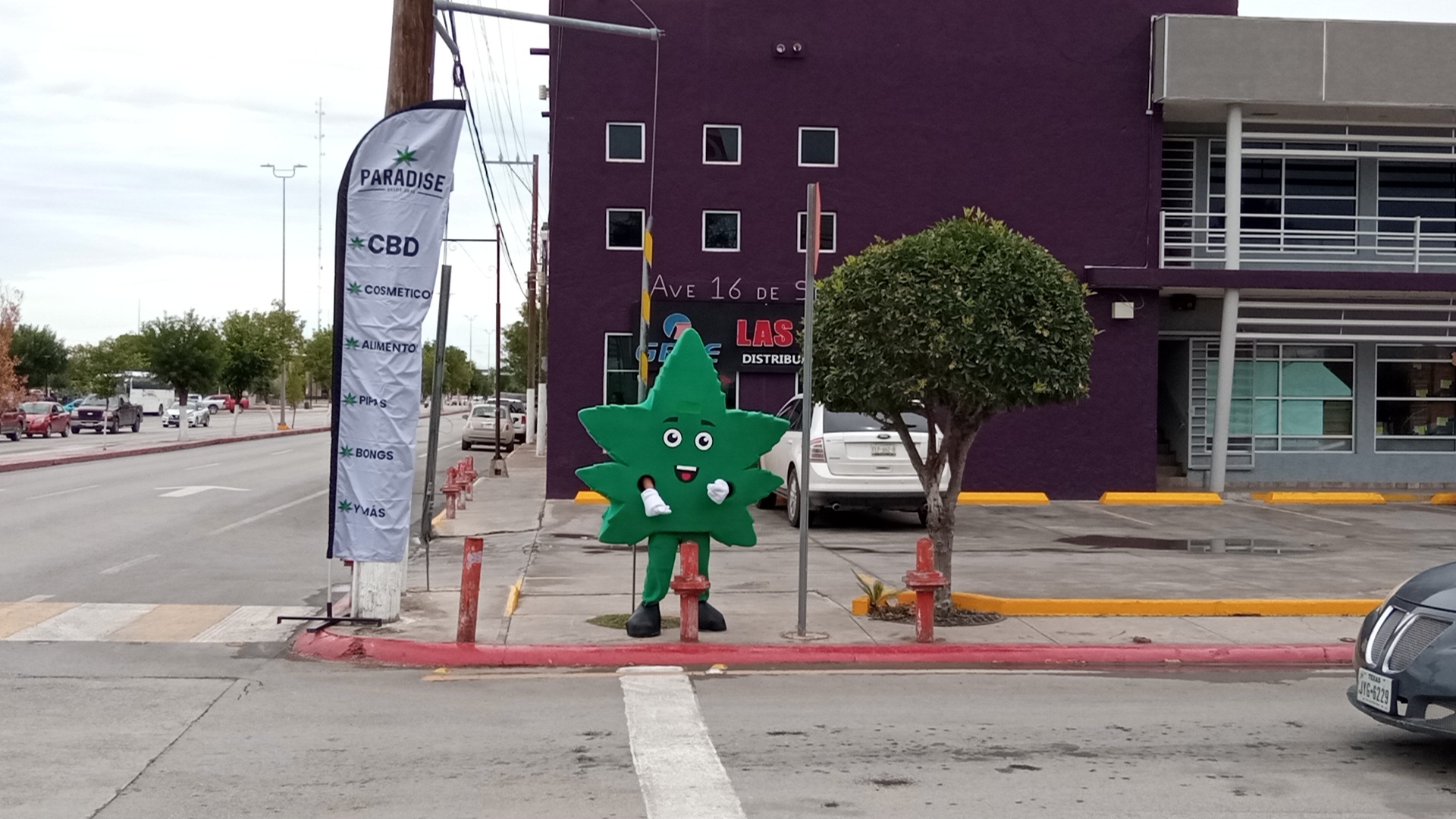 Este fin de semana inició operaciones la primera tienda Paradise en Piedras Negras. (Foto: RENÉ ARELLANO / EL SIGLO COAHUILA)